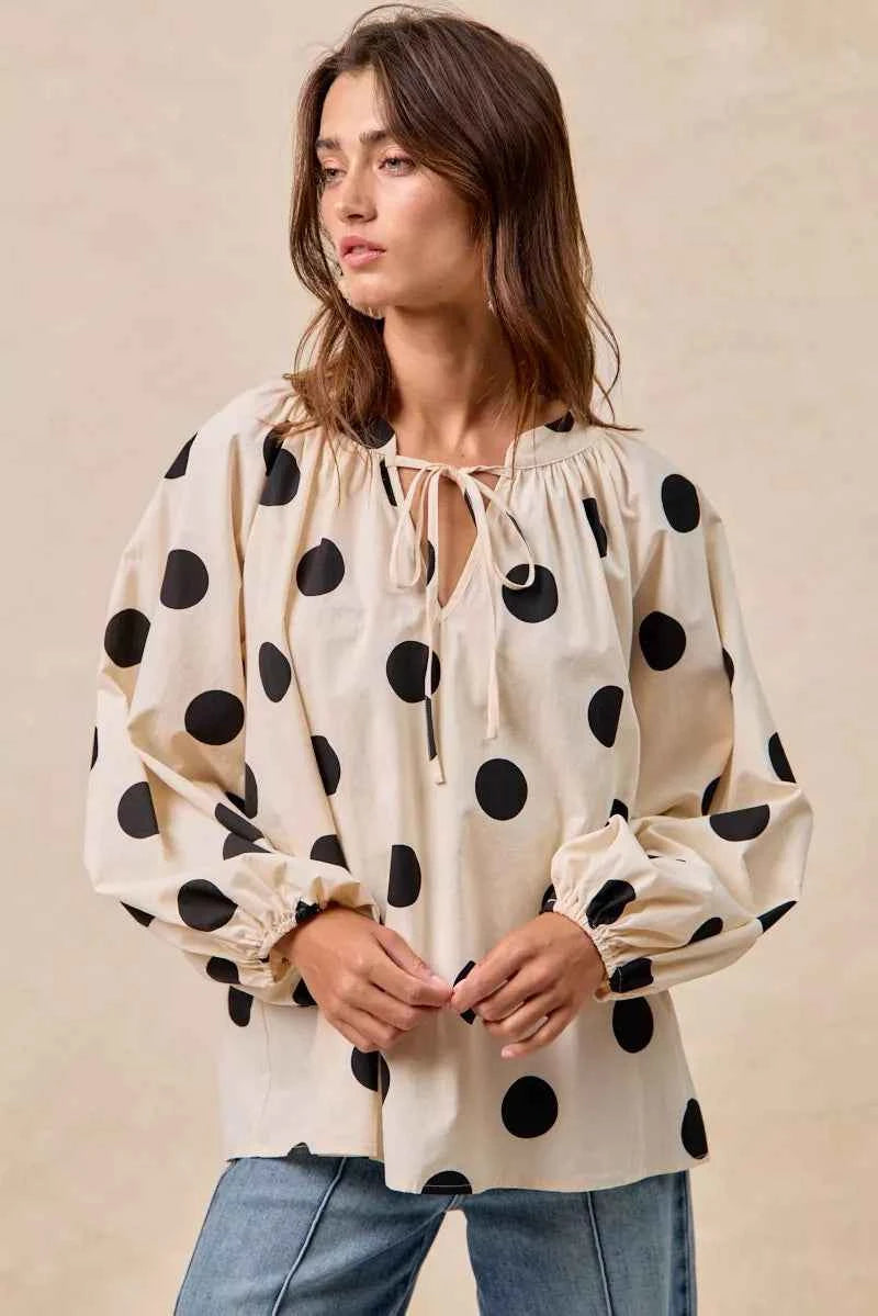 BiBi Polka Dot Exaggerated Balloon Sleeves Blouse 51f5ccd3b16b4bb29ff99497ab9a5ce4-Max-Origin
