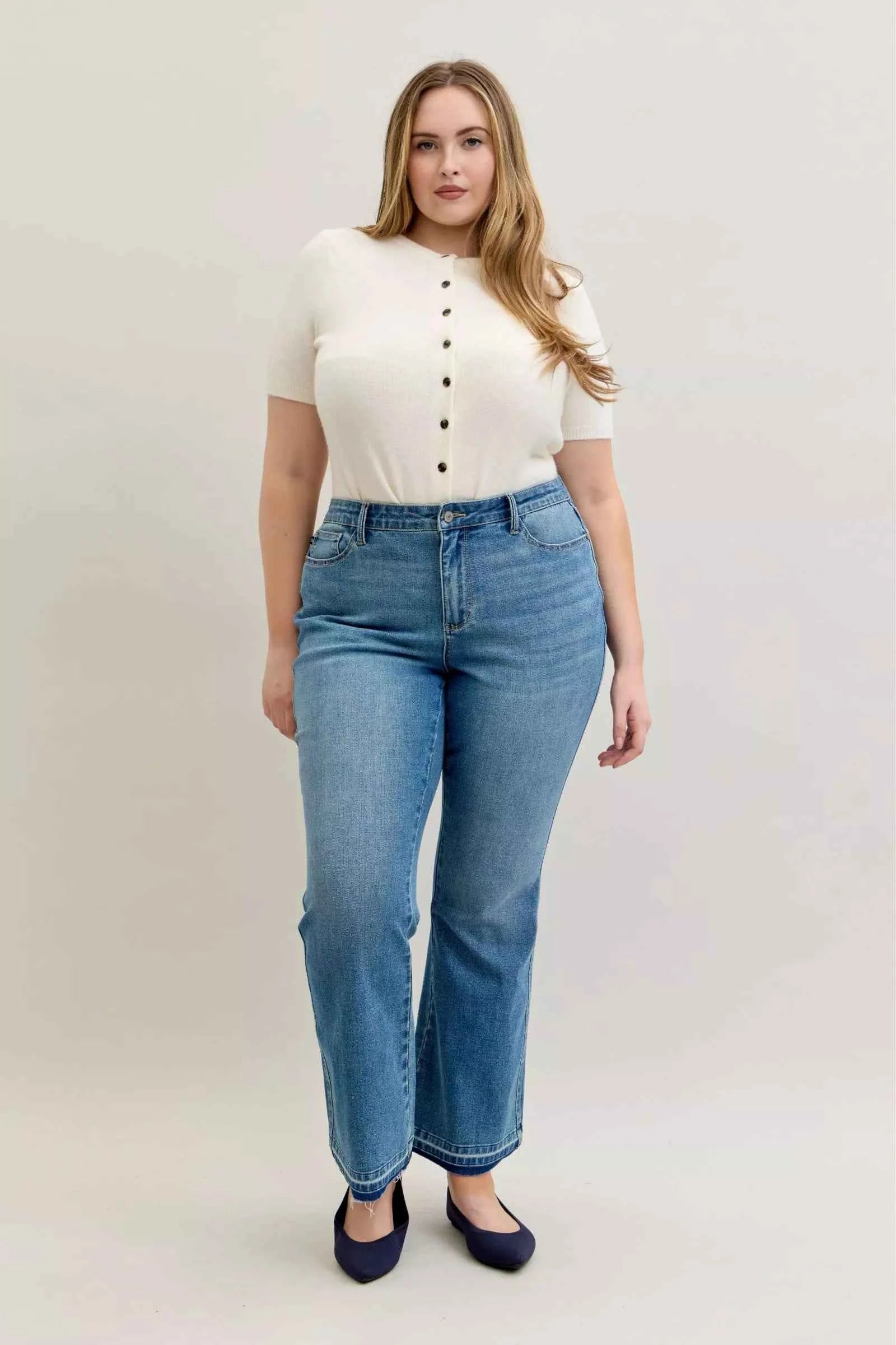Judy Blue Full Size Mid Rise Slim Bootcut Tummy Control Release Hem Jeans Plus Size 5240bb61-954d-46ef-acf9-4390c8c854b6-Max-Origin