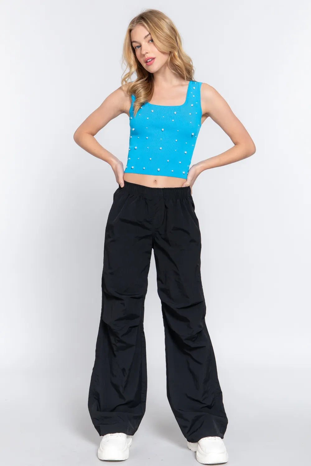 ACTIVE BASIC Pearl Detail Square Neck Cropped Tank 5248e7b4-d9ff-4539-9006-03c17fd29cec-Max