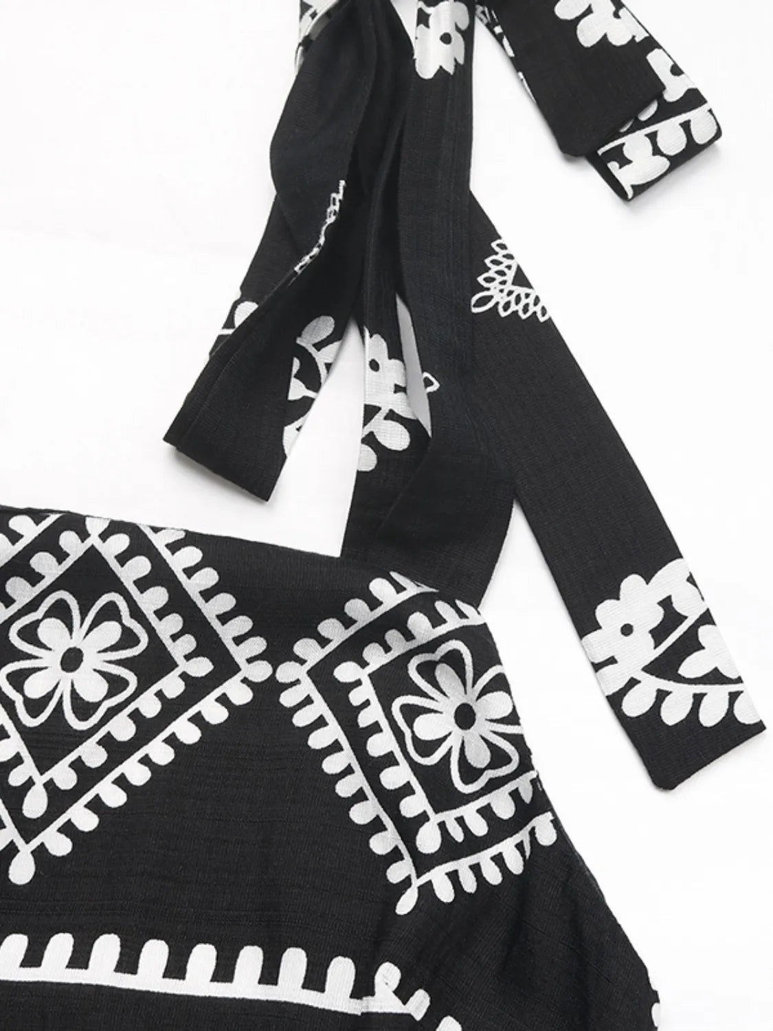 Printed Square Neck Maxi Cami Dress 525ca4ce-841e-41d9-94b8-de2ec6dcf6f9-Max-Origin