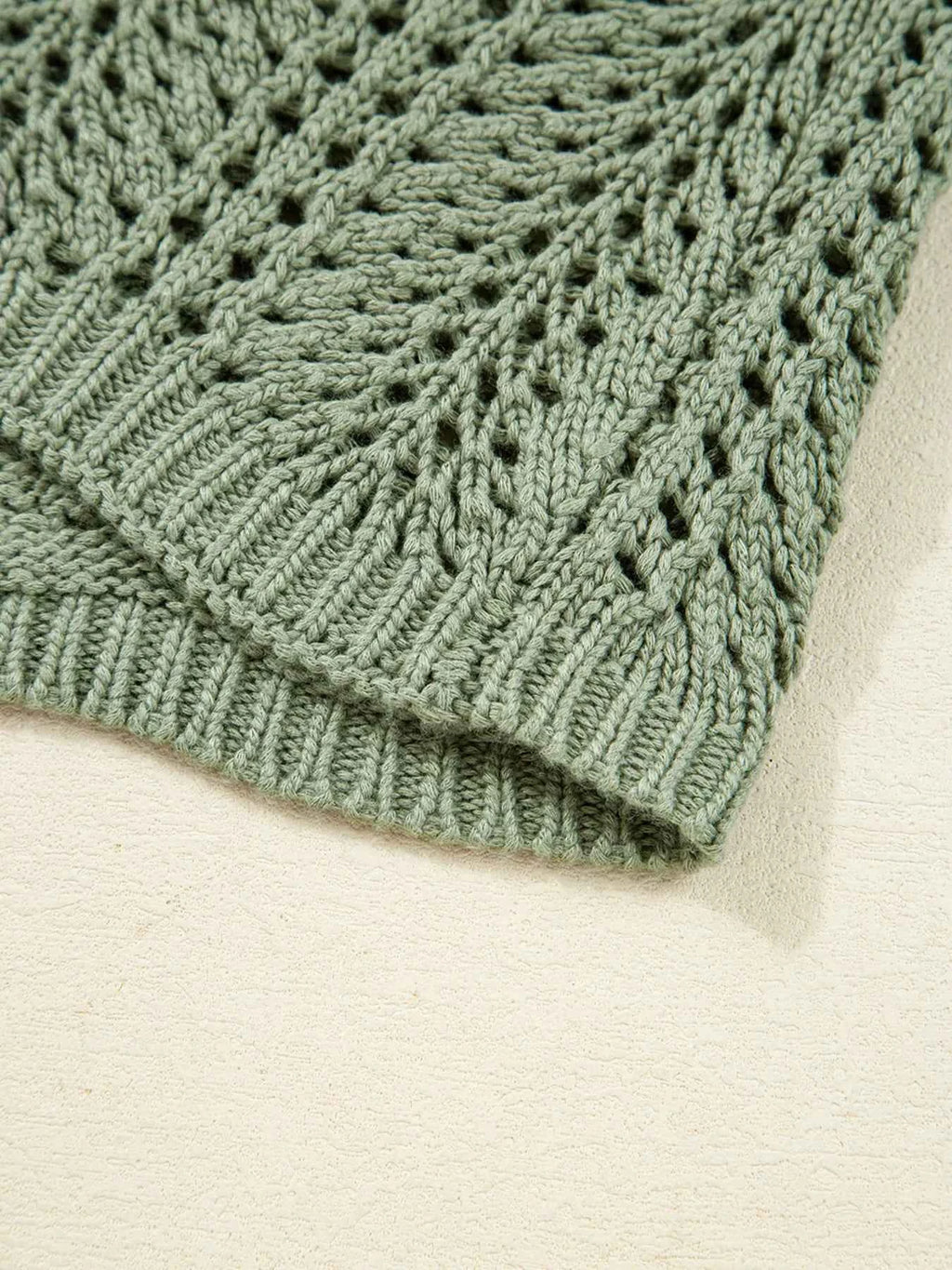 Scalloped Edge Eyelet Knit Batwing Sleeve Cardigan 52cf29ff601543a0bcc1f7fde9f473e4-Max-Origin