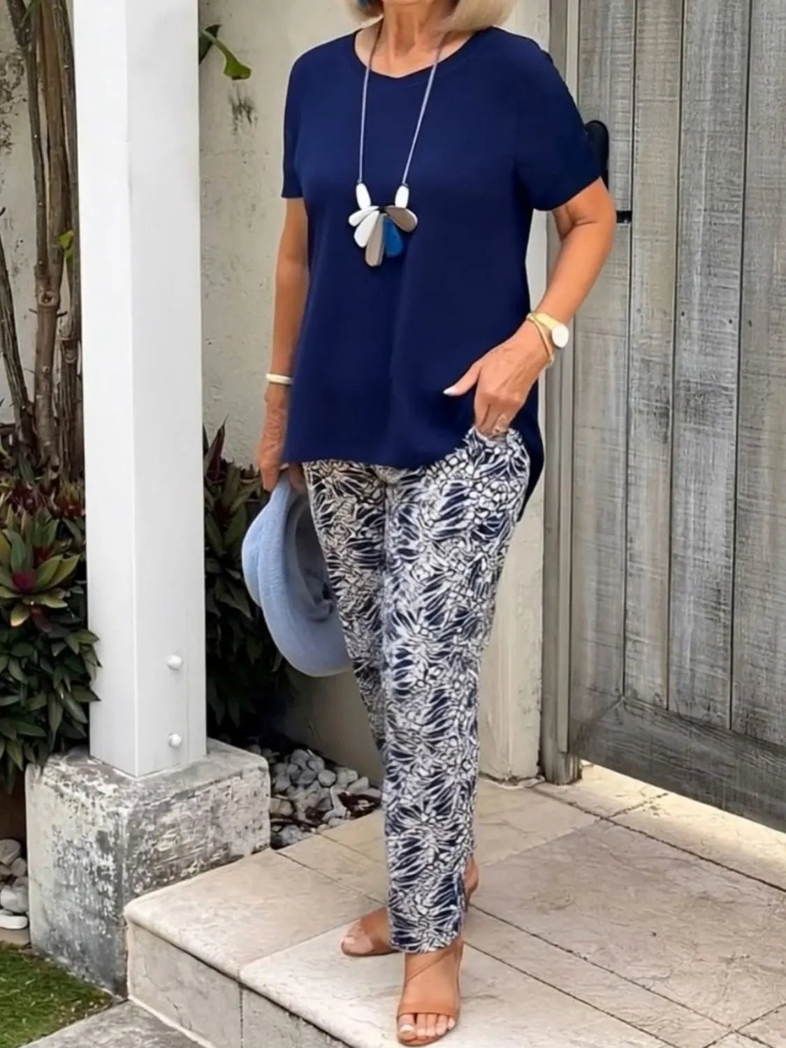 Full Size Round Neck Short Sleeve Top and Pants Set Plus Size 53e97052-bc7c-4dbe-ab02-ce569df7215c-Max-Origin