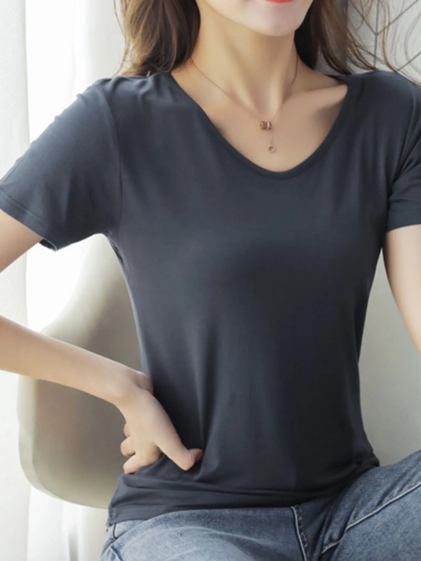 V-Neck Short Sleeve T-Shirt 5466d25a-8cc2-493b-9469-72ef3f4cc4c8-Max-Origin