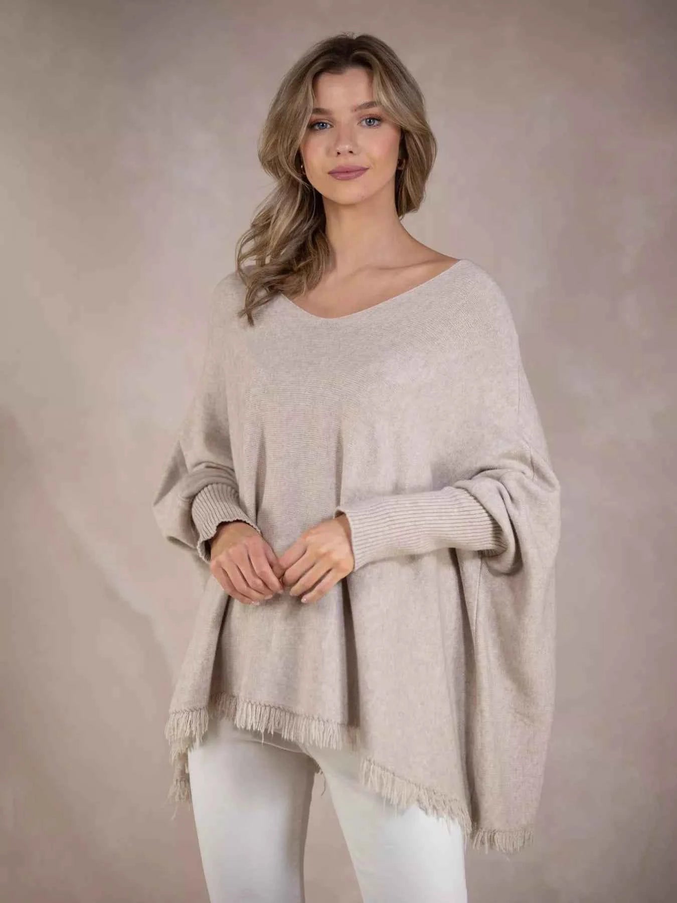 Raw Hem V-Neck Sweater 55a3b85b-5387-434b-9712-3695fd423588-Max-Origin