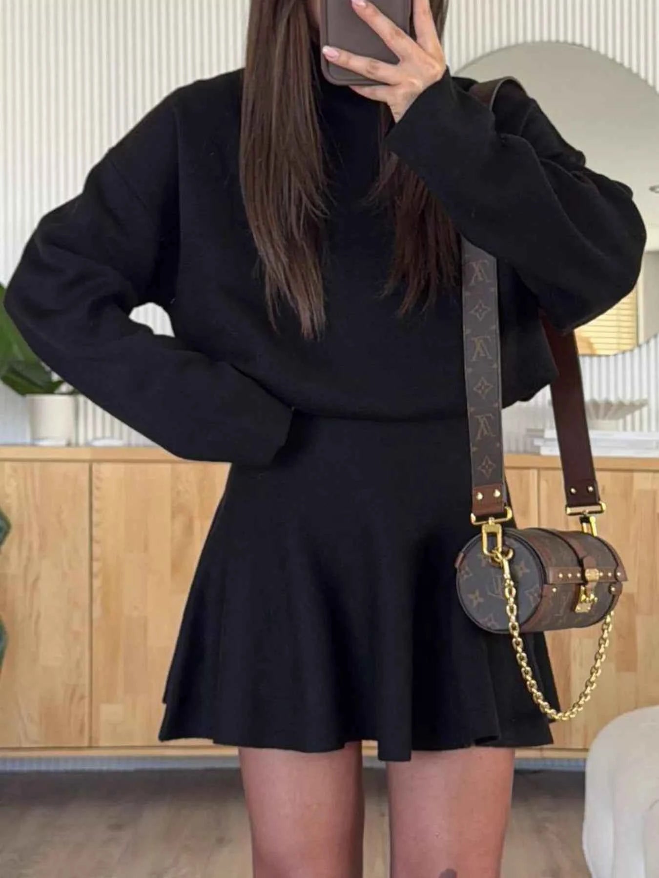 Round Neck Long Sleeve Mini Sweater Dress Black 55f1450b477f41d786b5f4721d75ceef-Max-Origin