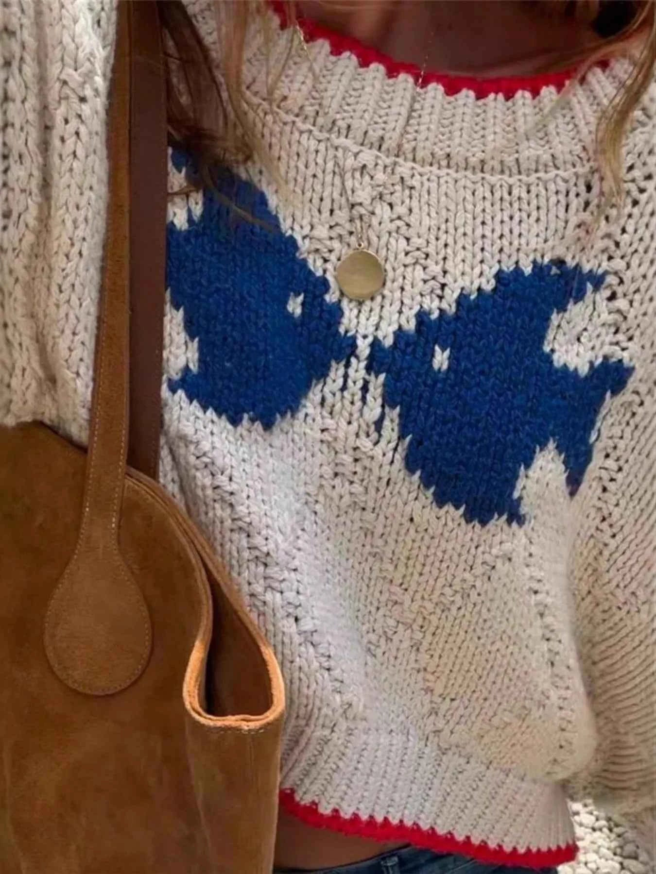 Fish Contrast Trim Round Neck Sweater 56a85516611e424c95bd61f97ccbf3b0-Max-Origin