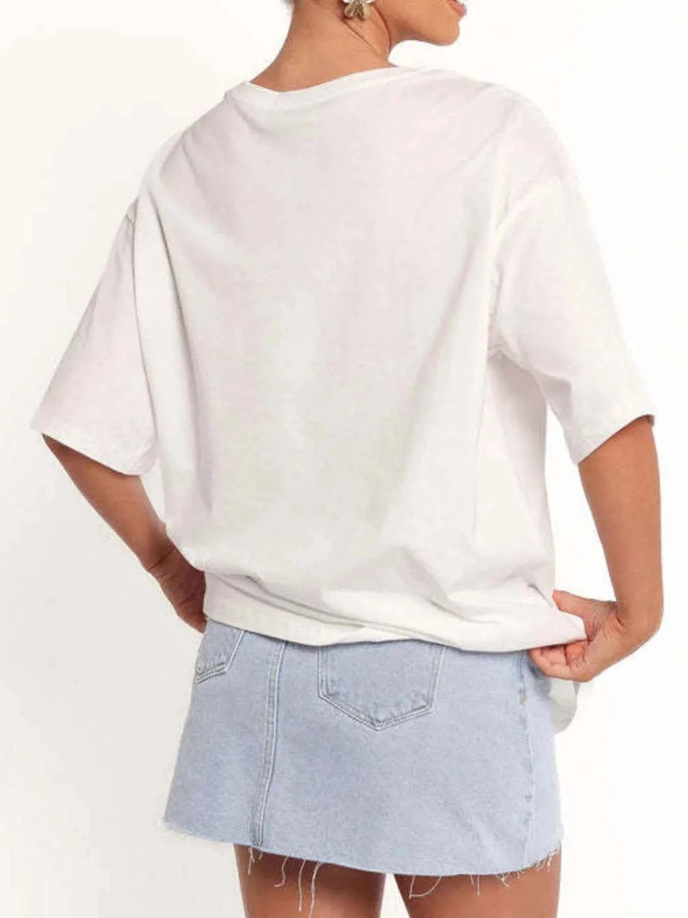 Graphic Round Neck Short Sleeve T-Shirt 56aaa2d3-5b22-466e-83c4-32f34f3cc72b-Max-Origin