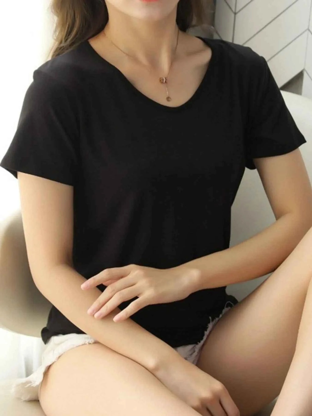 V-Neck Short Sleeve T-Shirt 574090ef-ca11-4e85-9a98-90766a529b8b-Max-Origin