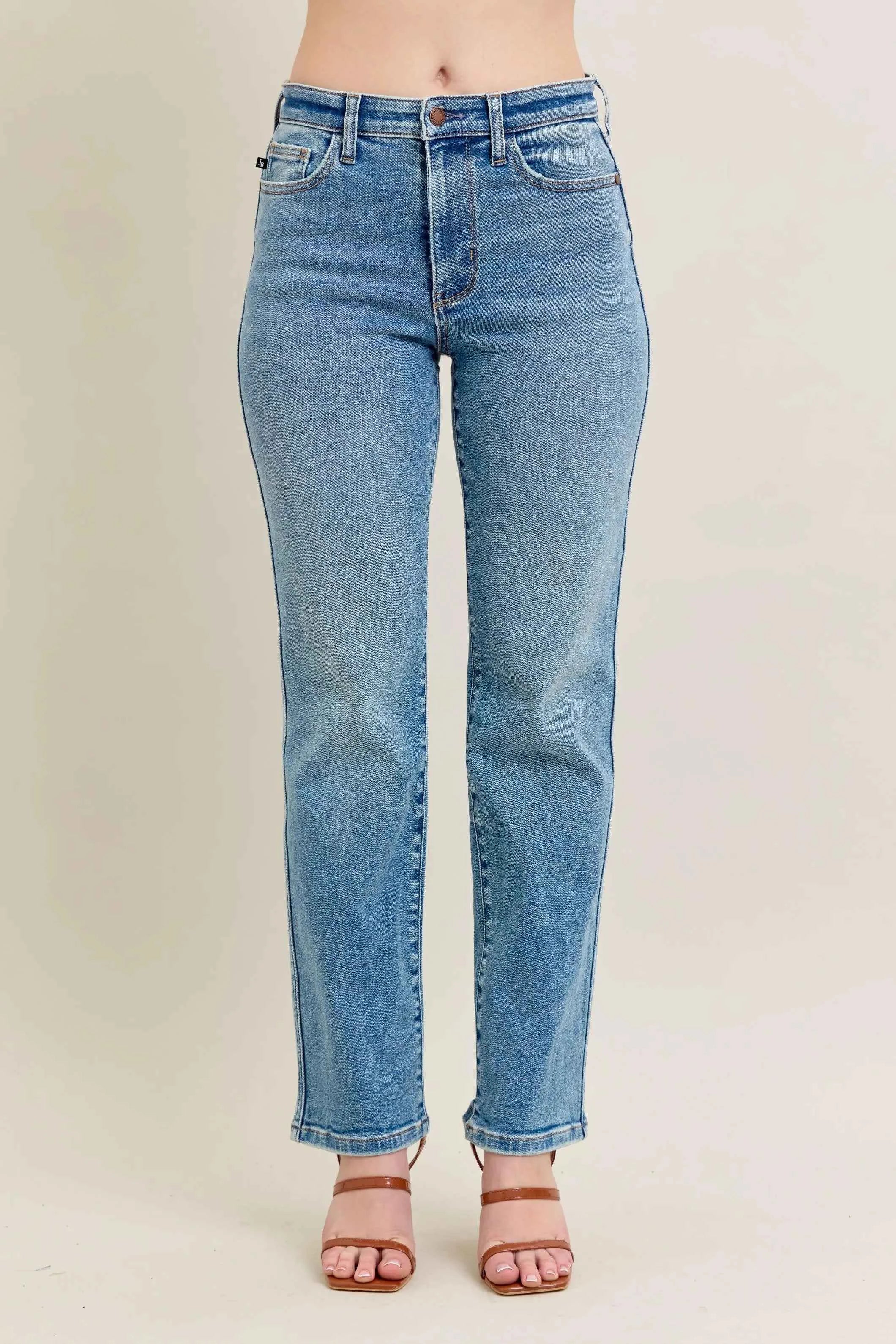 Judy Blue Full Size Hw Vintage Straight Jeans Plus Size 576fffb221d34282ab2a01411c027c92-Max-Origin