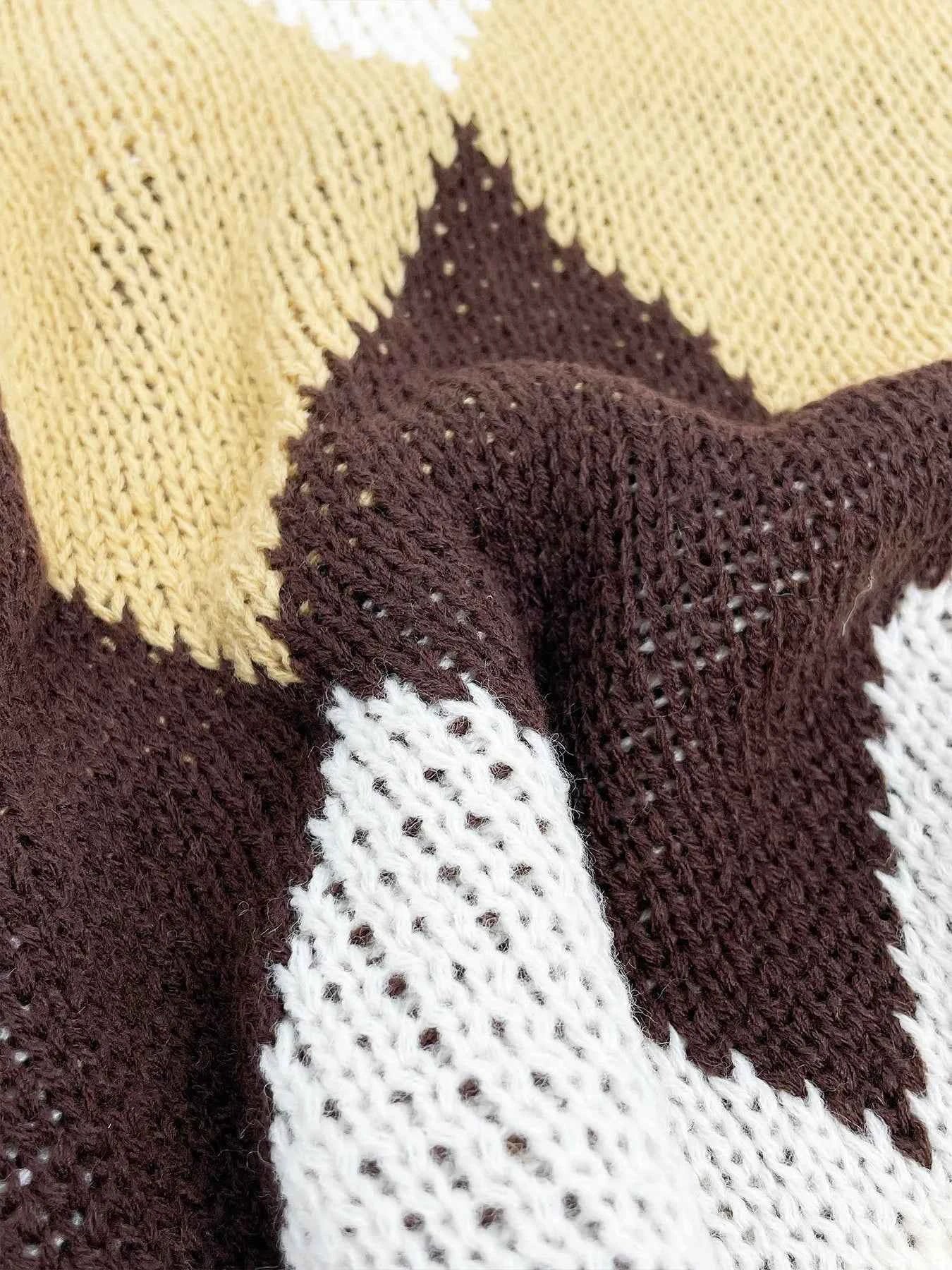 Diamond Pattern Turtleneck Sweater 583855f47e6f448fad499192f495527a-Max-Origin