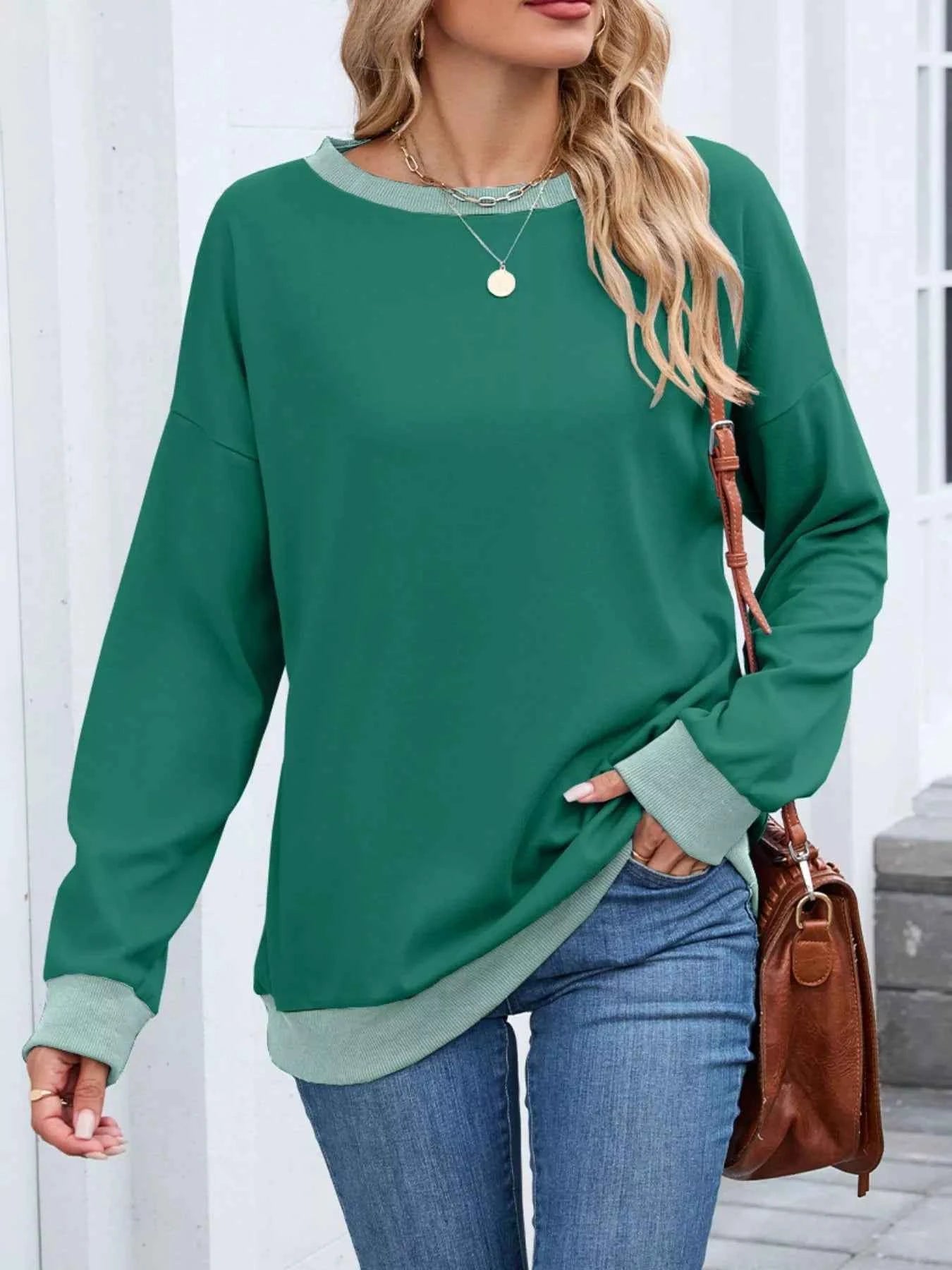 Contrast Trim Long Sleeve Sweatshirt 58ee3565-8f3b-46b5-a87b-74fcf8a064ce-Max-Origin