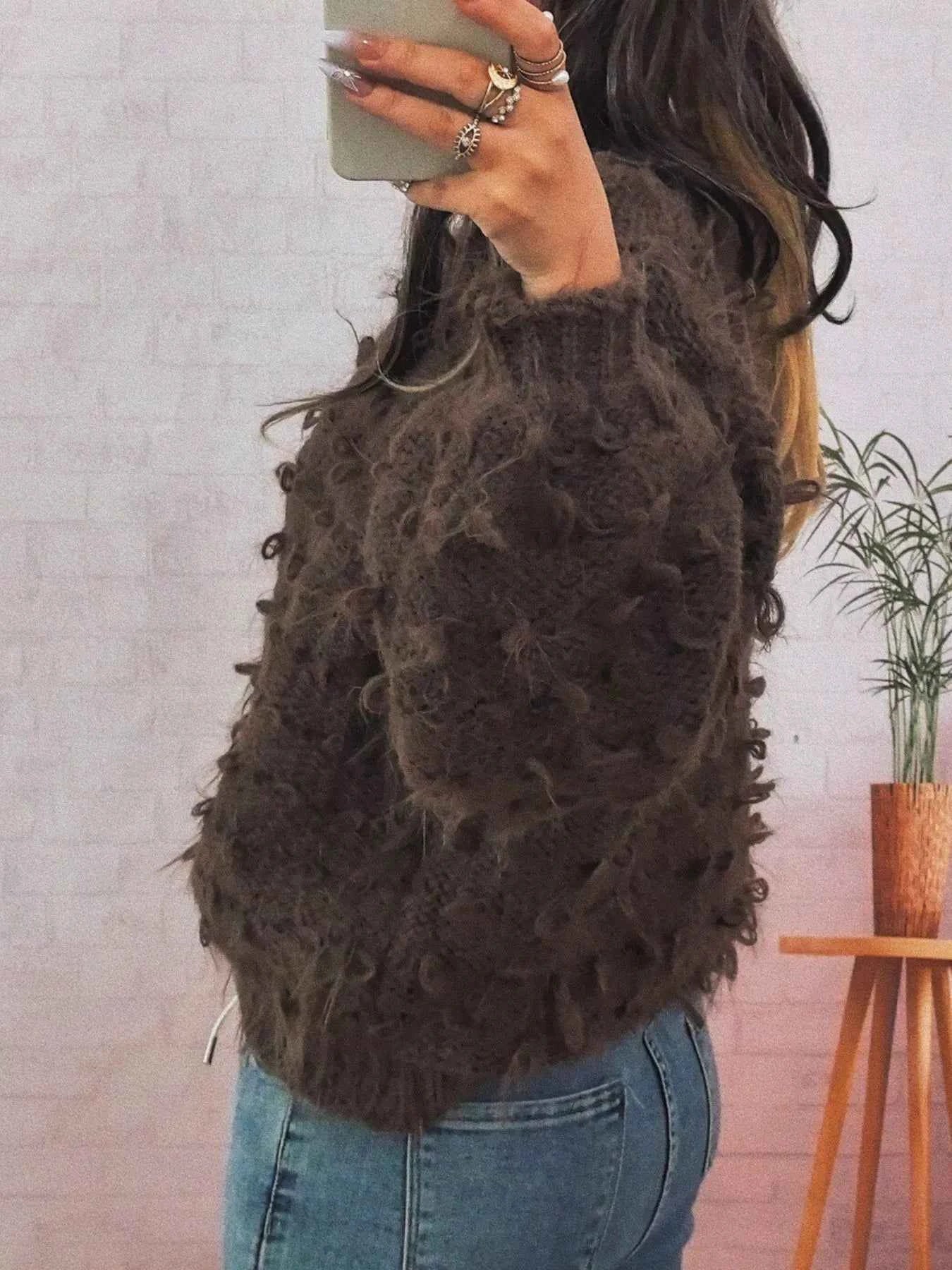 Chunky Round Neck Long Sleeve Sweater 59f554cf-2173-4a94-ad41-737939ffee63-Max-Origin