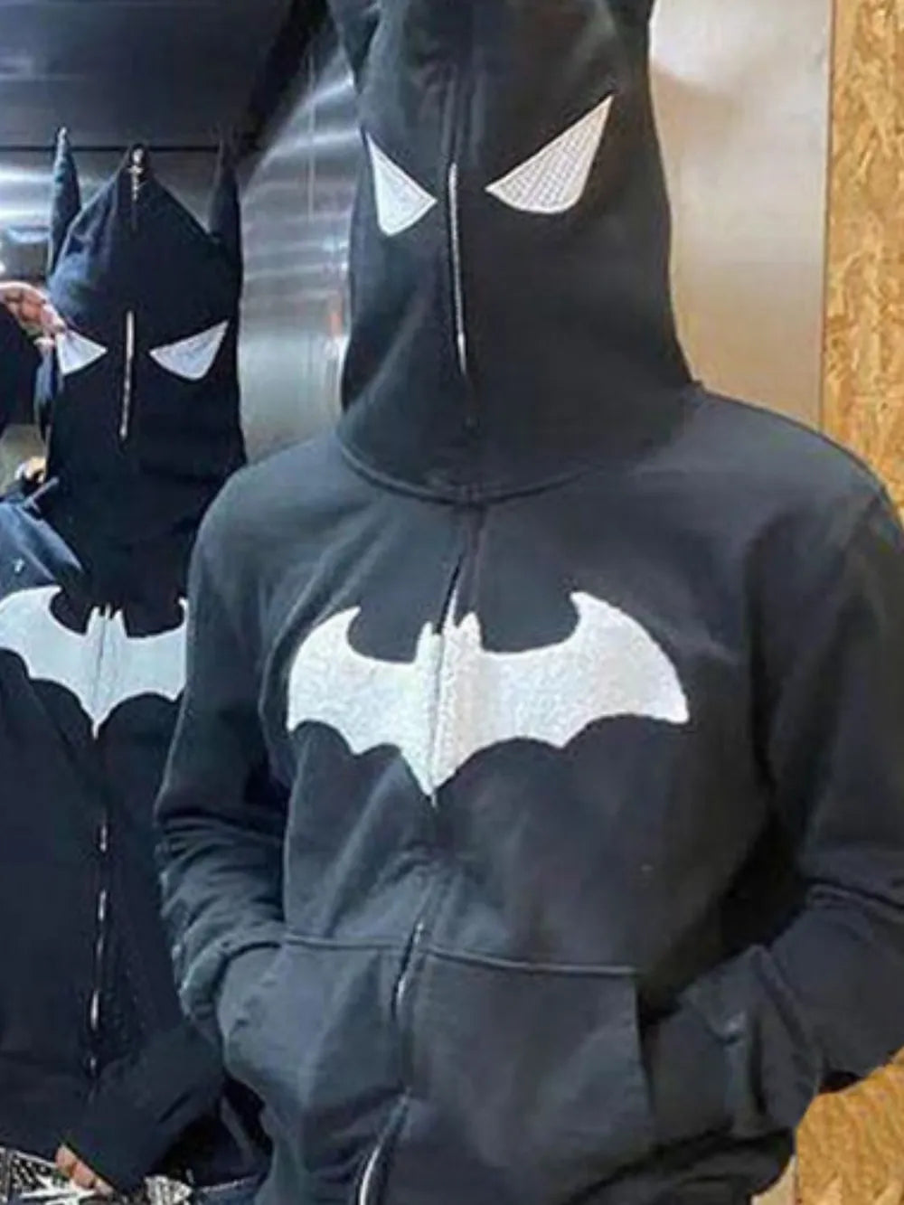 Men's Bat Embroidered Zip Up Hoodie 5a6b16fe-a7f1-4c89-ae3c-6c9915ccc9ec-Max