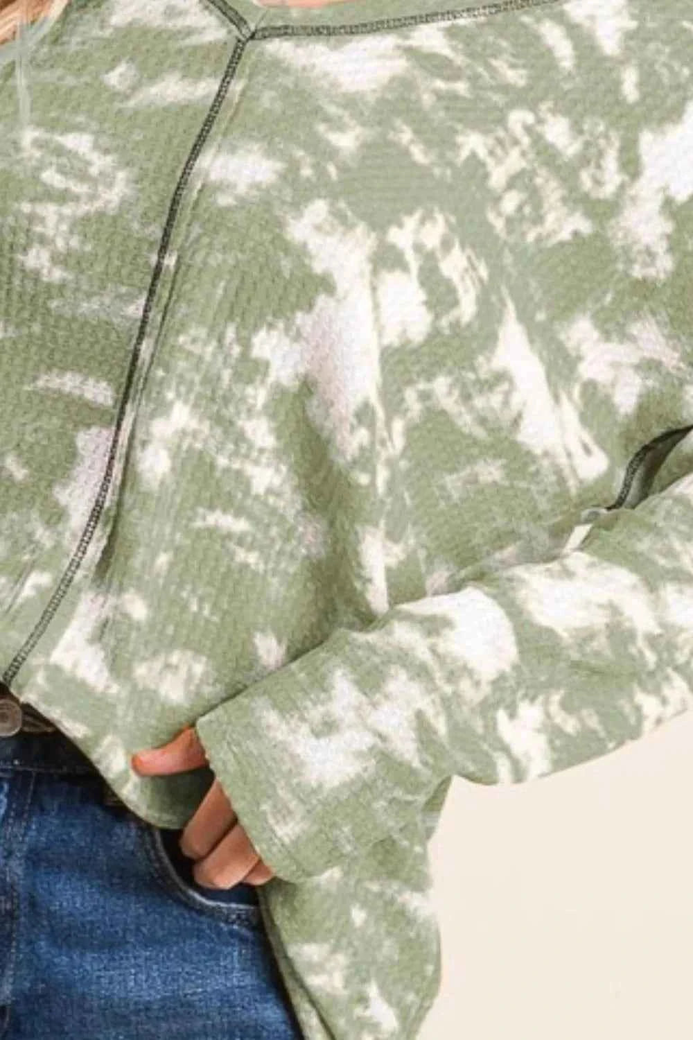 BiBi Tie Dye Print Waffle V Neck Top with Contrast 5aa35069-8d02-4e76-b9ba-652fc0d11ce4-Max-Origin