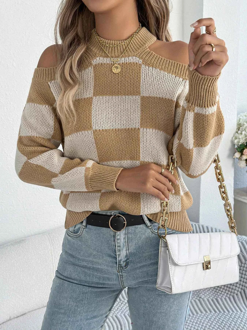 Cold Shoulder Checkered Long Sleeve Sweater 5b60d5e67ed8499e81d5810ae85d78e8-Max-Origin