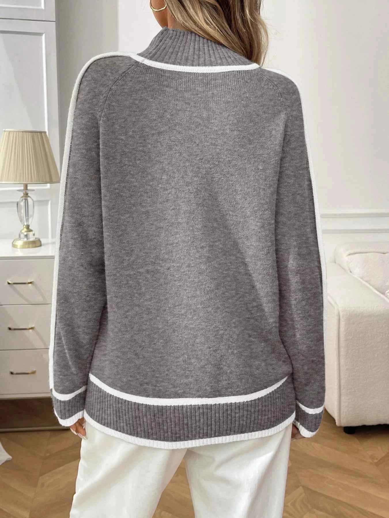 Contrast Trim Turtleneck Long Sleeve Sweater 5b6837645c7c4571a8fa0aa5a36fed4c-Max-Origin