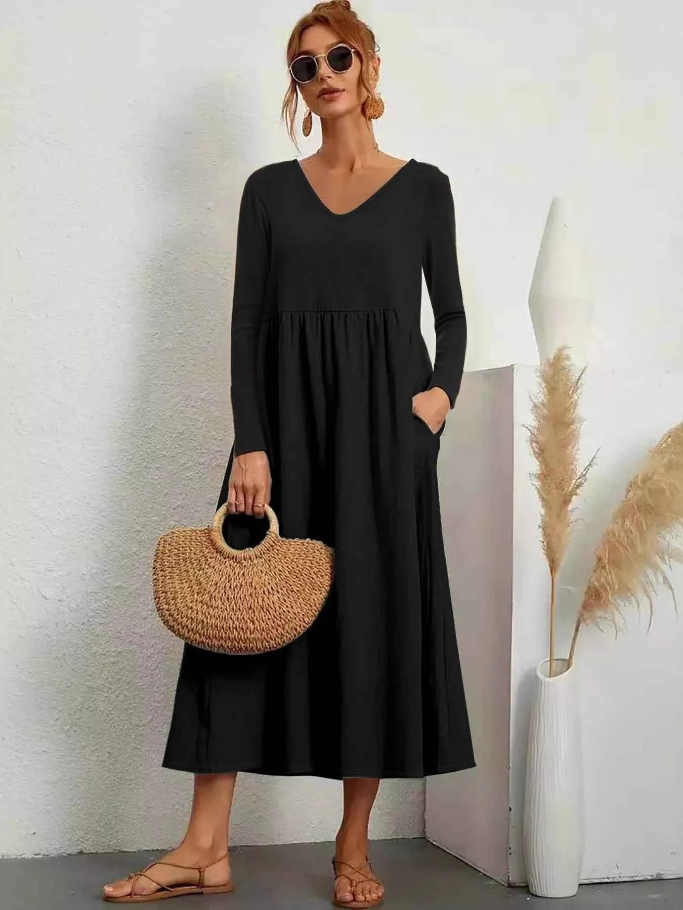 V-Neck Long Sleeve Midi Dress Black 5b85033c102b44479c37af2611c9f15d-Max-Origin
