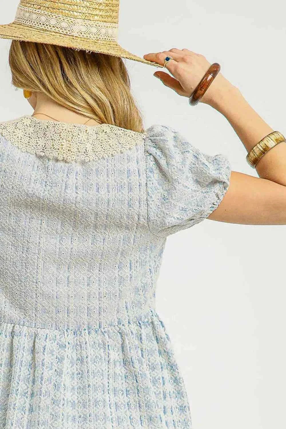 Umgee Lace Detail Short Puff Sleeve Mini Dress 5bcb6375-e369-466e-a1d9-8ef920f38226-Max-Origin