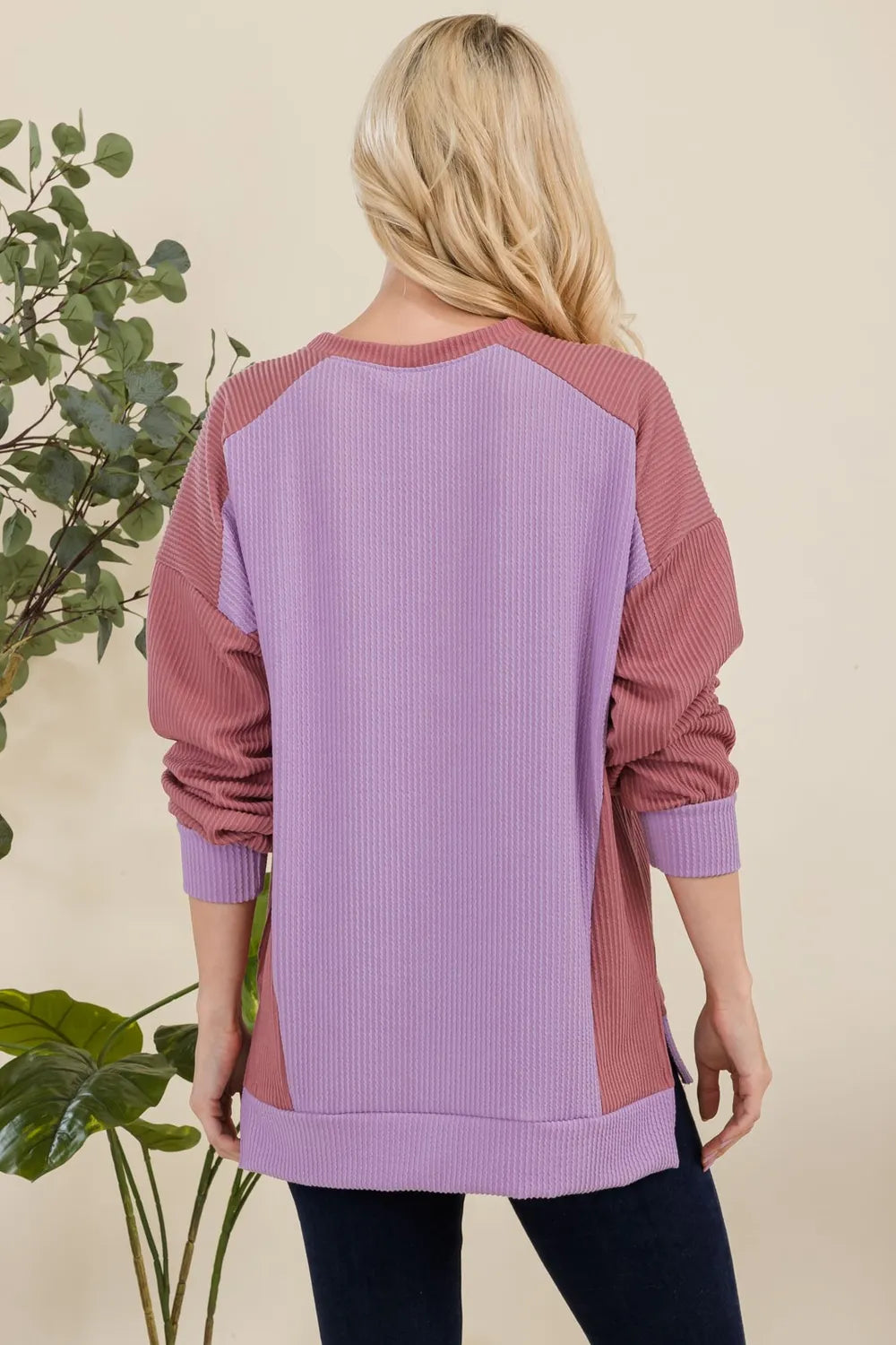 Celeste Full Size High-Low Contrast Round Neck Sweatshirt 5c5334c8-7742-4c72-acf3-566364fb0c2e-Max