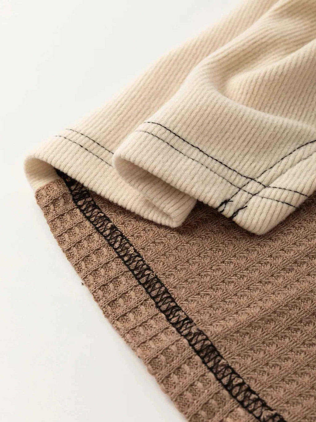 Color Block Waffle Knit Stitch Detail Long Sleeve Top 5c947a0b1c5842cabc7afbc2486901fd-Max-Origin