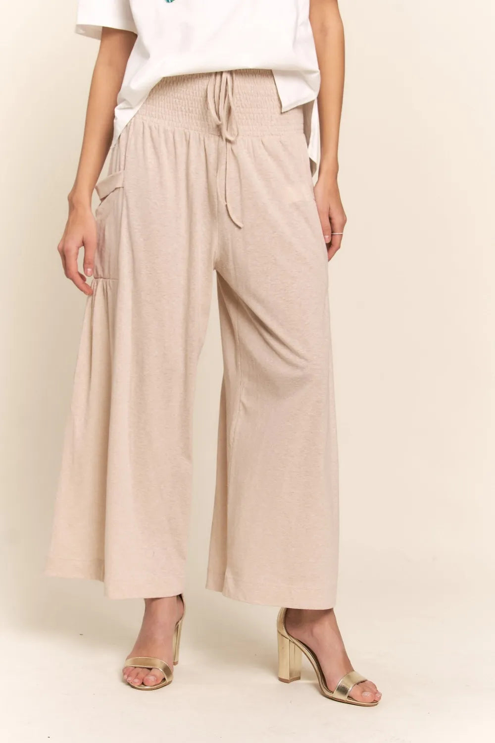 J.NNA Smocked Waist Boho Wide Leg Pants with Pockets 5cc86b3b-64e5-401a-a38a-e008fa0e9300-Max
