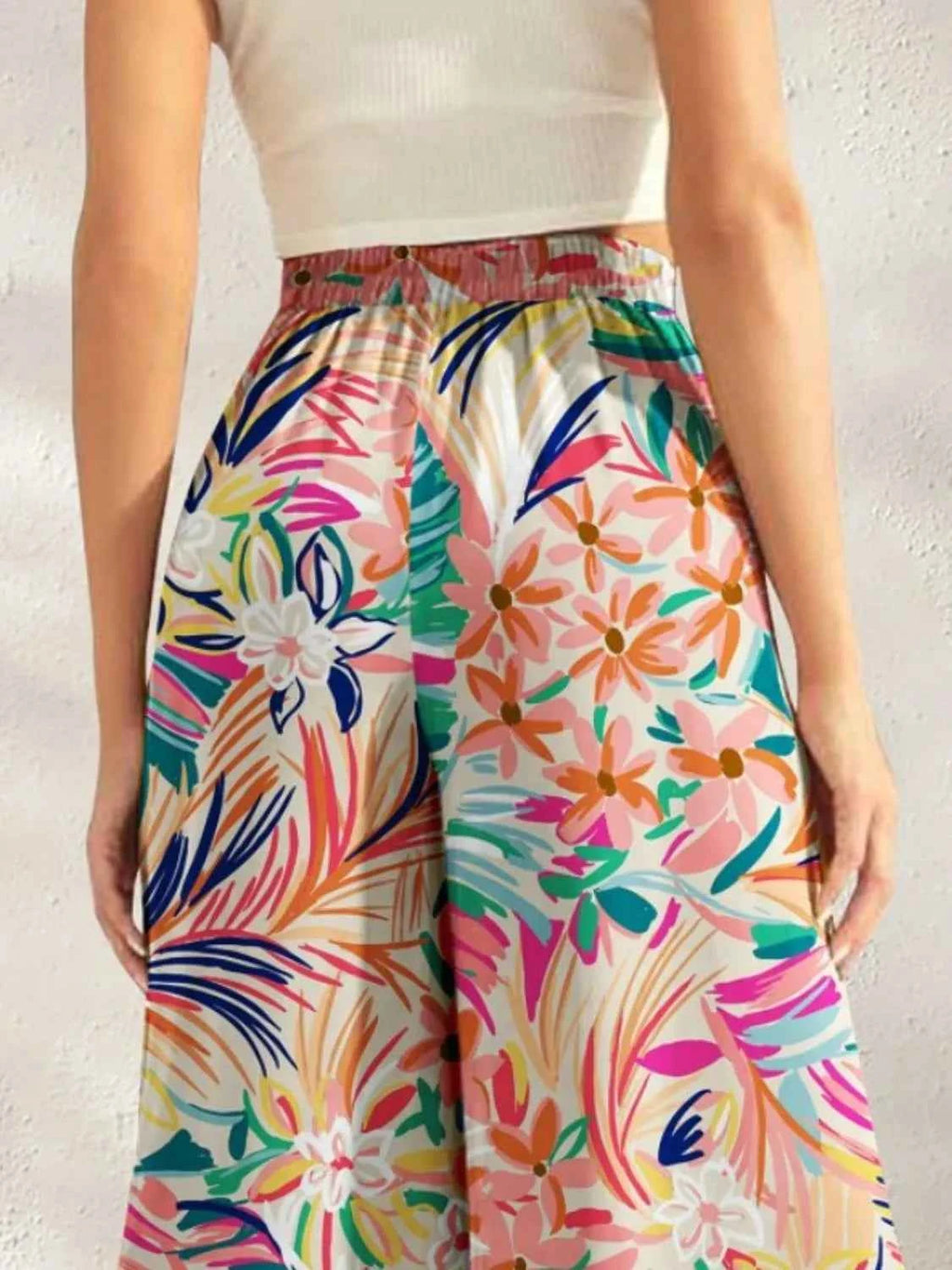 Printed Wide Leg Pants 5d263125-8183-4c4a-93ba-2746dd5c0b21-Max-Origin