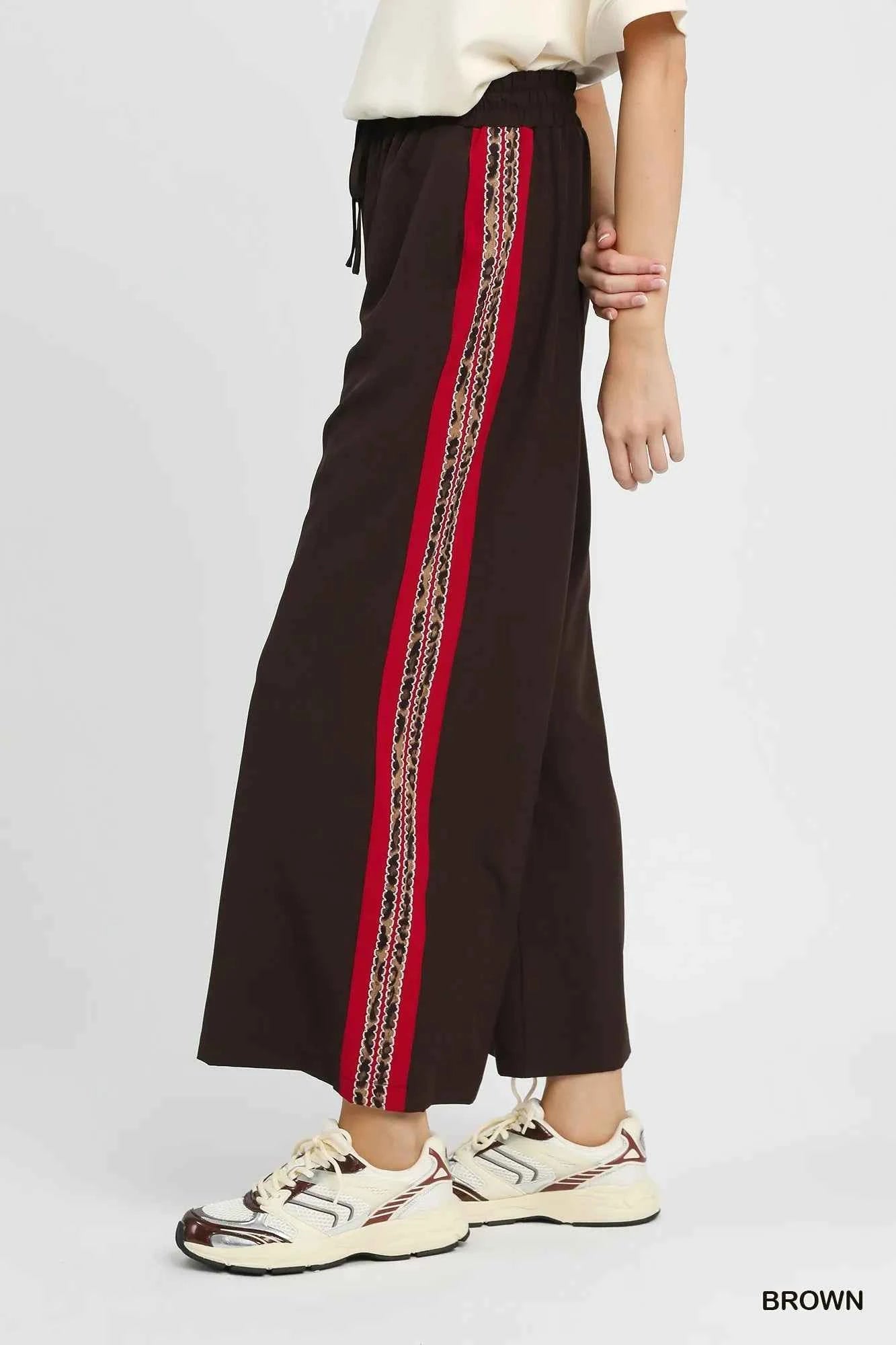Umgee Wide Leg Pants with Contrast Side Trim 5d6cb651-069b-4ee2-aca5-f6947748e6d1-Max-Origin
