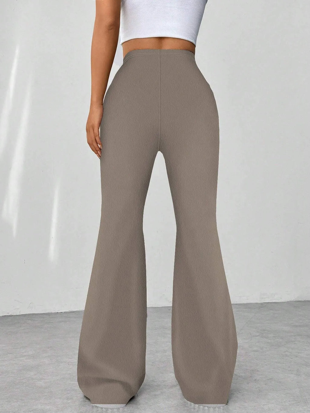 High Waisted Flare Pants 5dc2ca5d-4f92-435e-8660-ba6d104aadde-Max-Origin