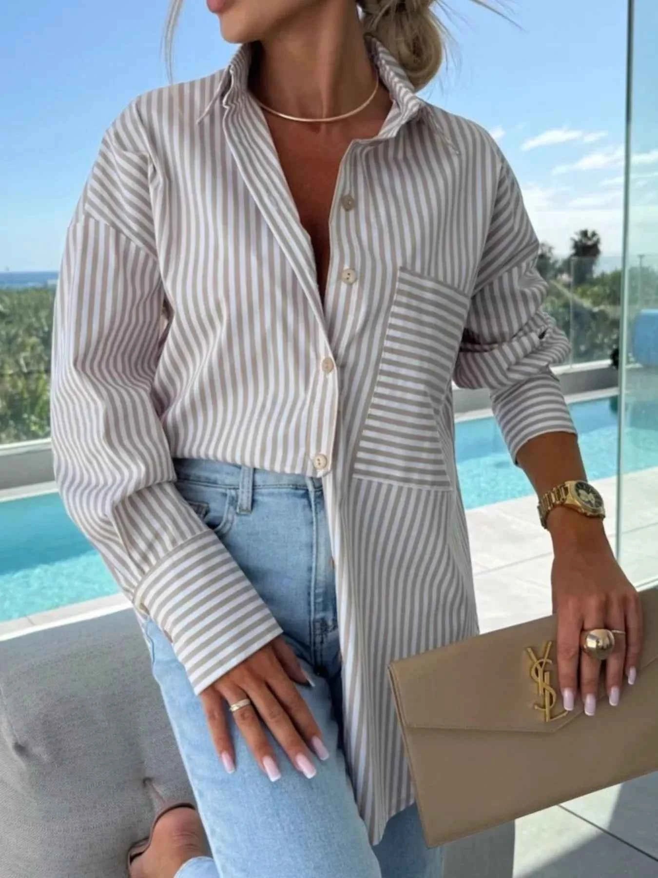 Striped Oversized Button-Down Shirt 5dd76510-3ceb-4dfb-9d9e-f143da676d40-Max-Origin