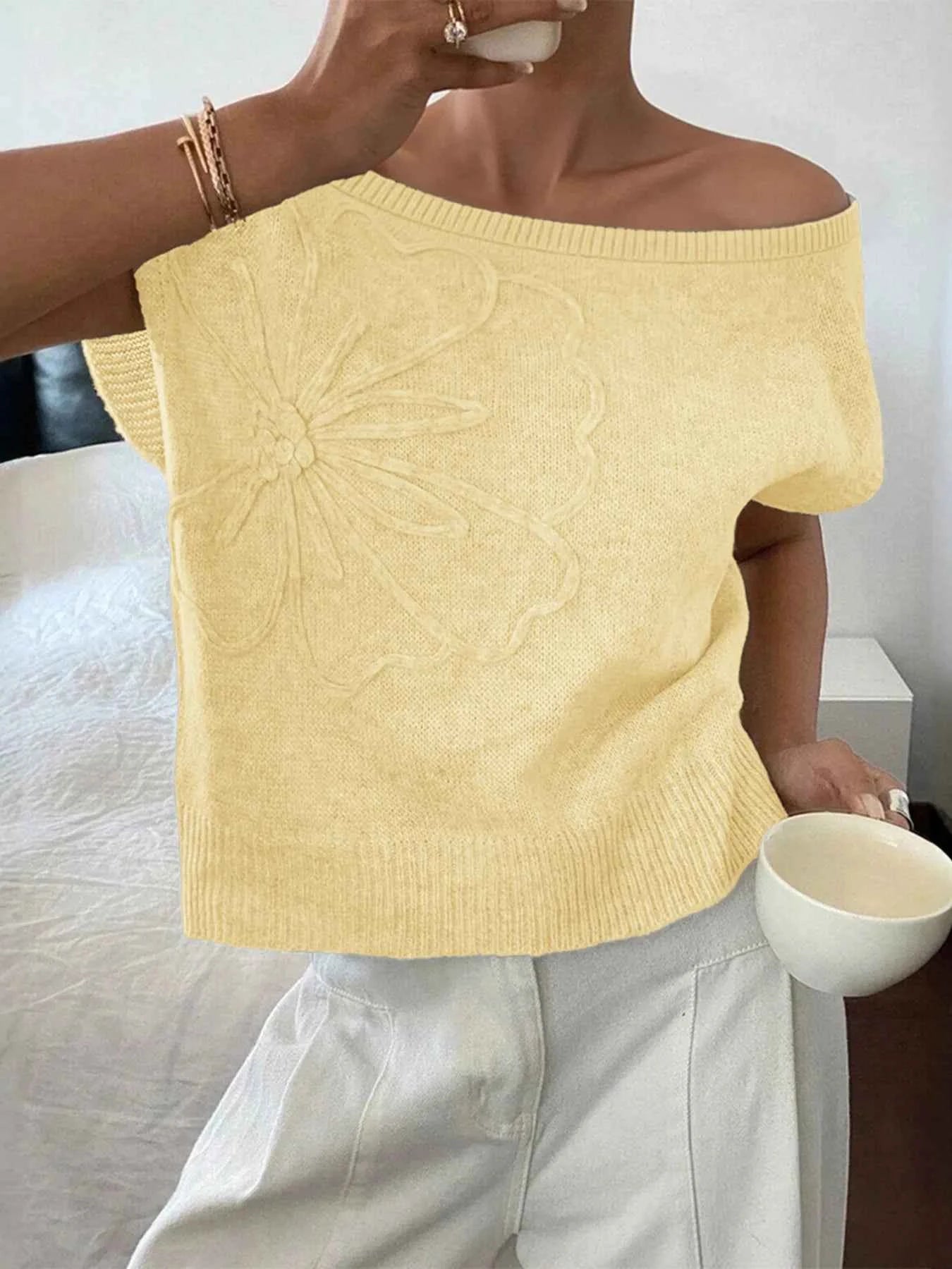 Ribbed Hem Boat Neck Sweater Light Yellow 5ebcd4819c89425987b1113d27f6f5b4-Max-Origin