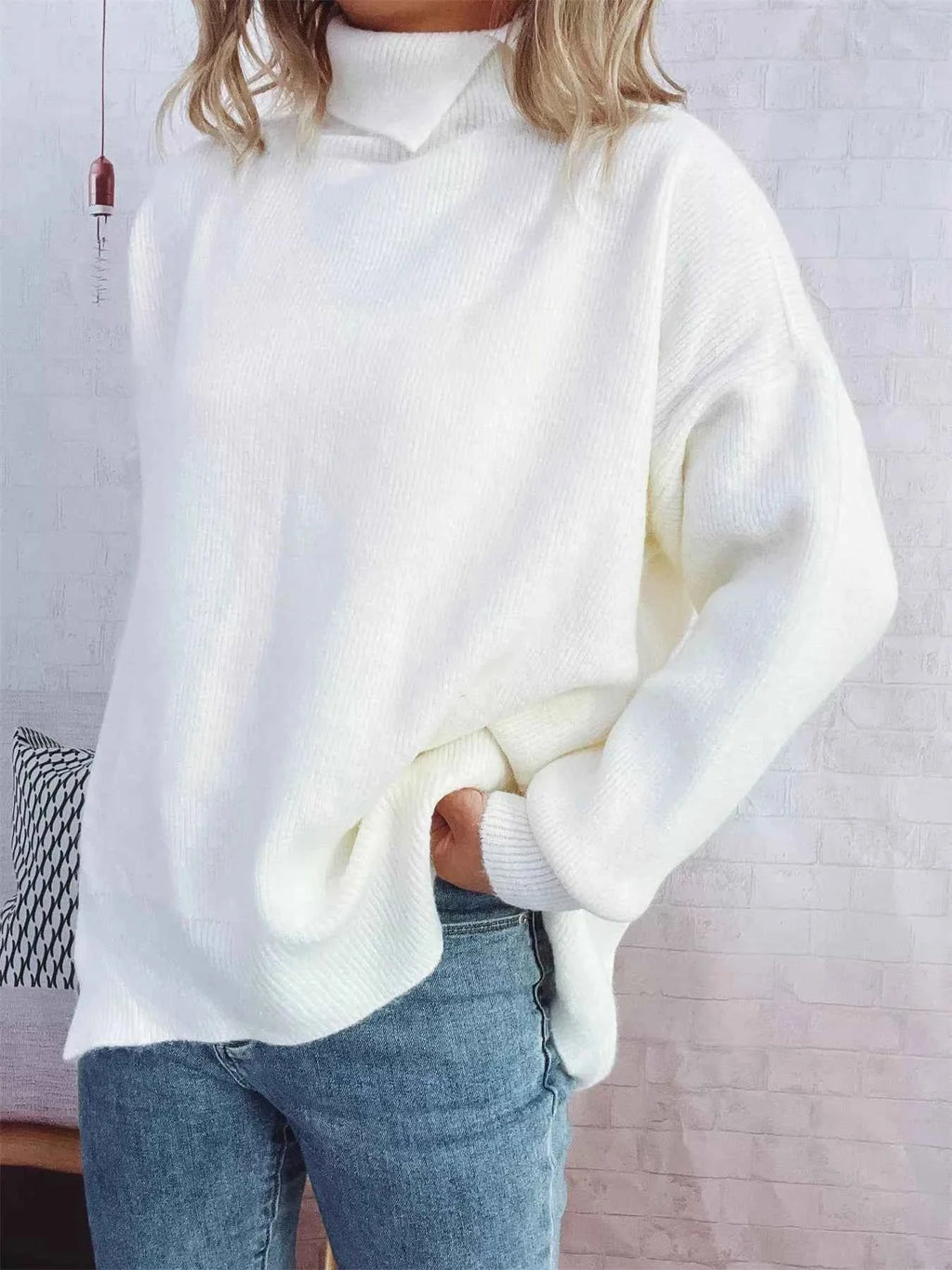 Slit Turtleneck Long Sleeve Sweater 5ef70708a11f474080af87e3116ed0f0-Max-Origin