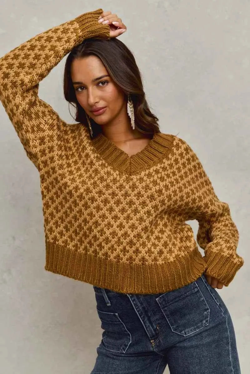 SO ME Color Block Textured Christmas Sweater V Neck Top 5f6ddacb46c3476ea469017453bad6b7-Max-Origin
