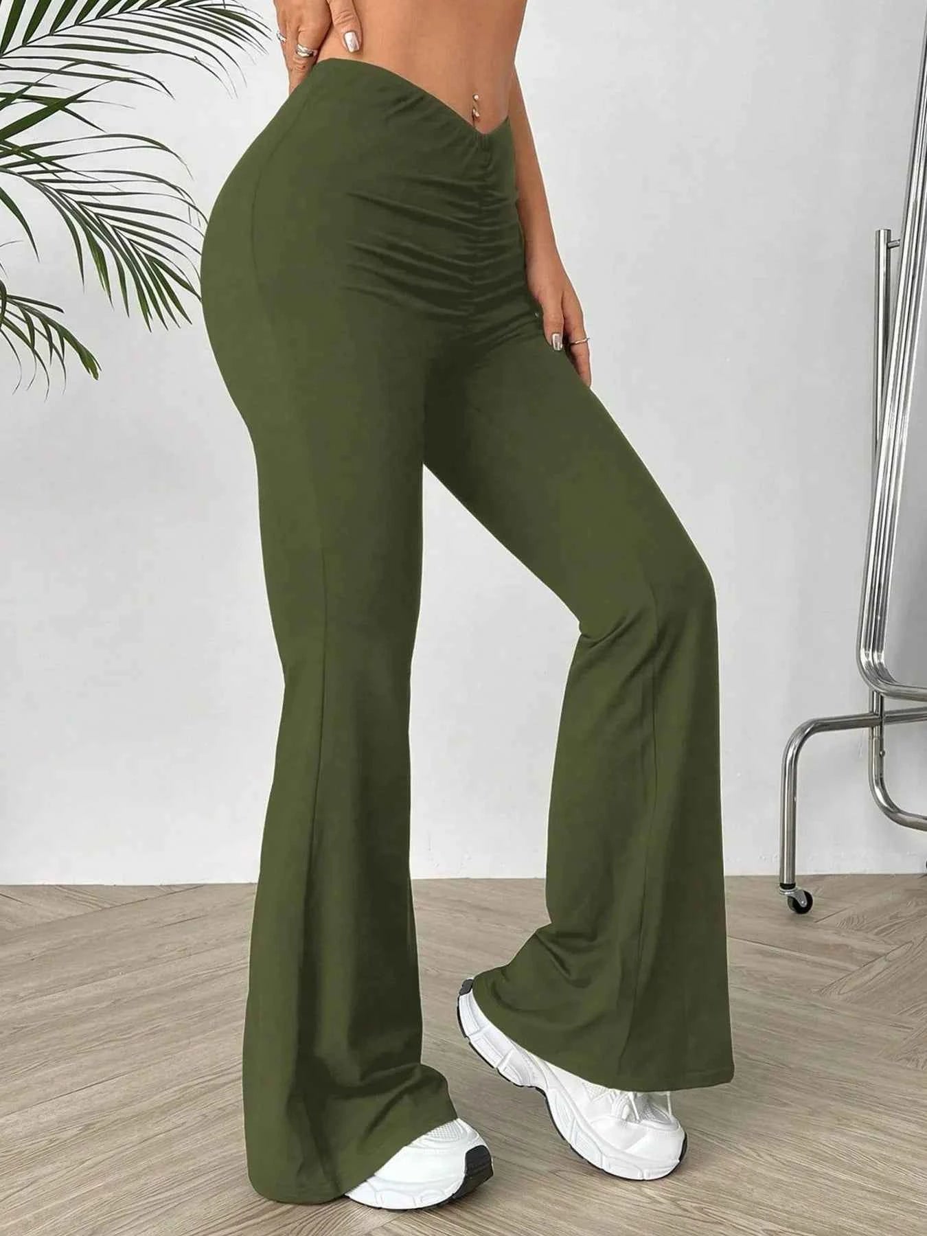High Waisted Flare Pants 602ca51127414a6f9e63eb6e77e61aed-Max-Origin