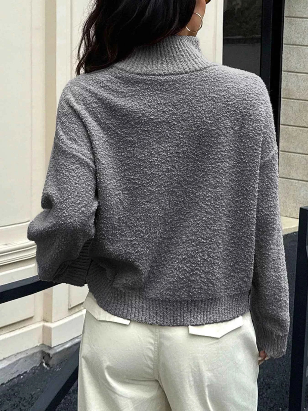 Turtleneck Long Sleeve Sweater 6147759d-ba18-4c07-9d48-cf3095907d09-Max-Origin