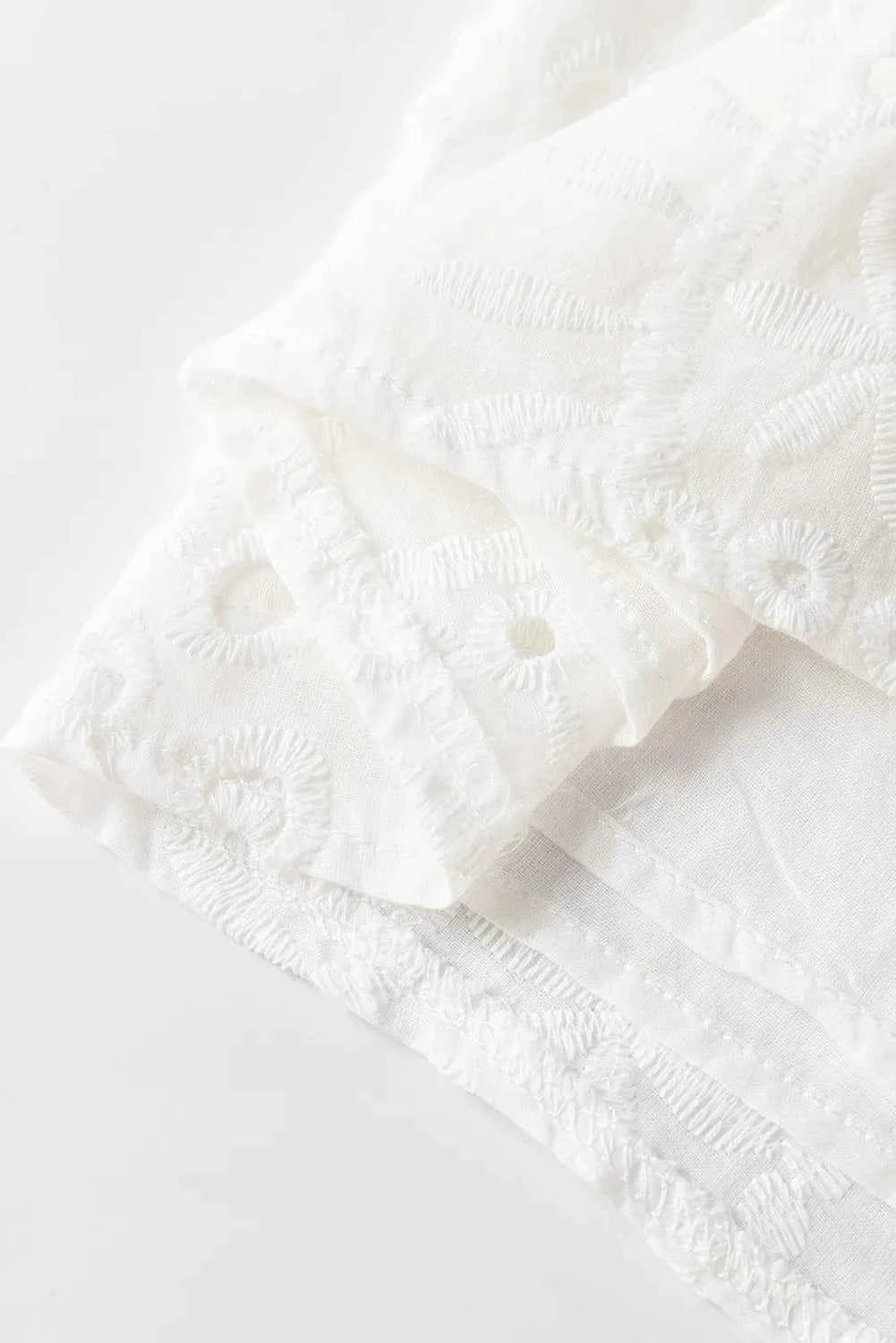 Eyelet Frill Short Sleeve Blouse 617a1de3-a5c2-4ffb-93d5-a0022b19aa9a-Max