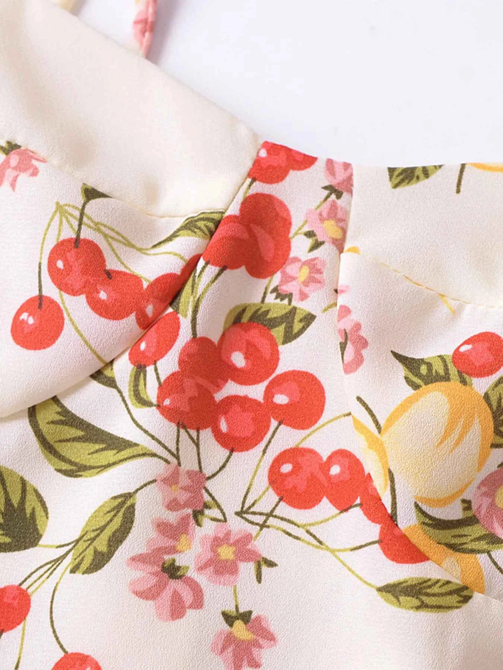 Printed Smocked Cami Top 623fe657084642ef8f9f0d6ce37baf19-Max-Origin