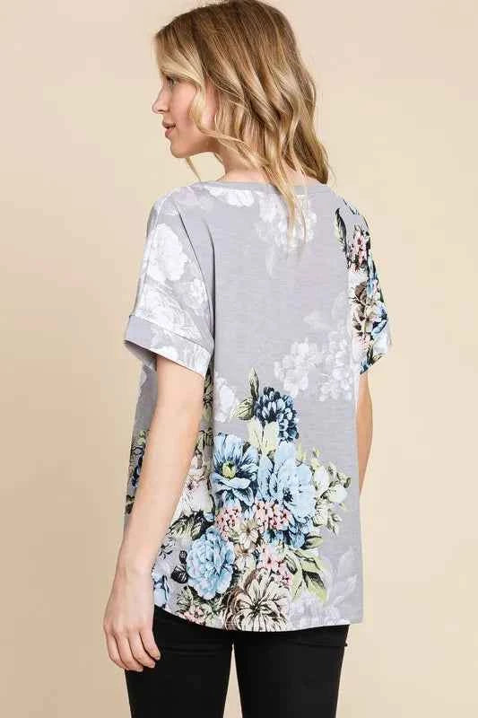 BOMBOM Floral Round Neck Short Sleeve T-Shirt 63a271e8-3f13-4729-9c7d-34606f8d09c1-Max-Origin
