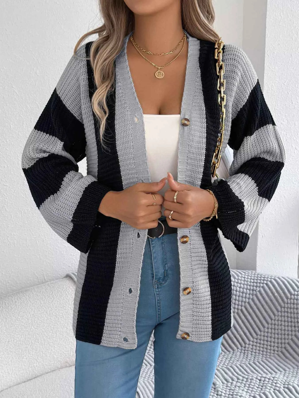 Color Block Button-Up Cardigan 63cfb907-1638-47f3-a98b-0d6439b9a295-Max-Origin