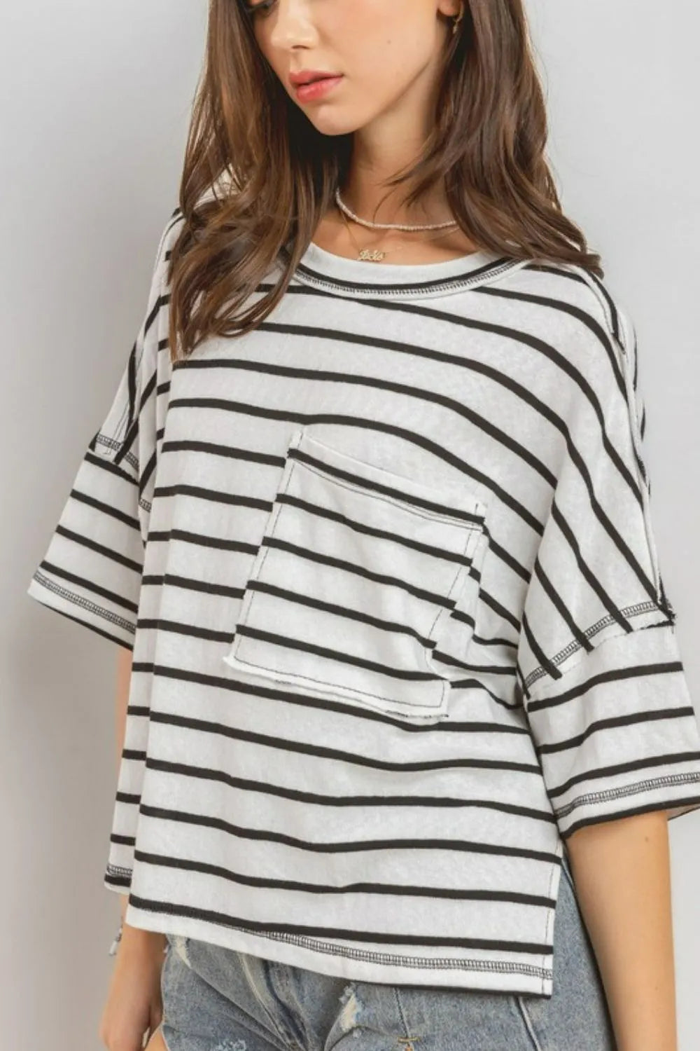 Ces Femme Side Slit Striped Round Neck Half Sleeve T-Shirt 63f3b581-7fc9-41d8-a728-e33363ad3416-Max