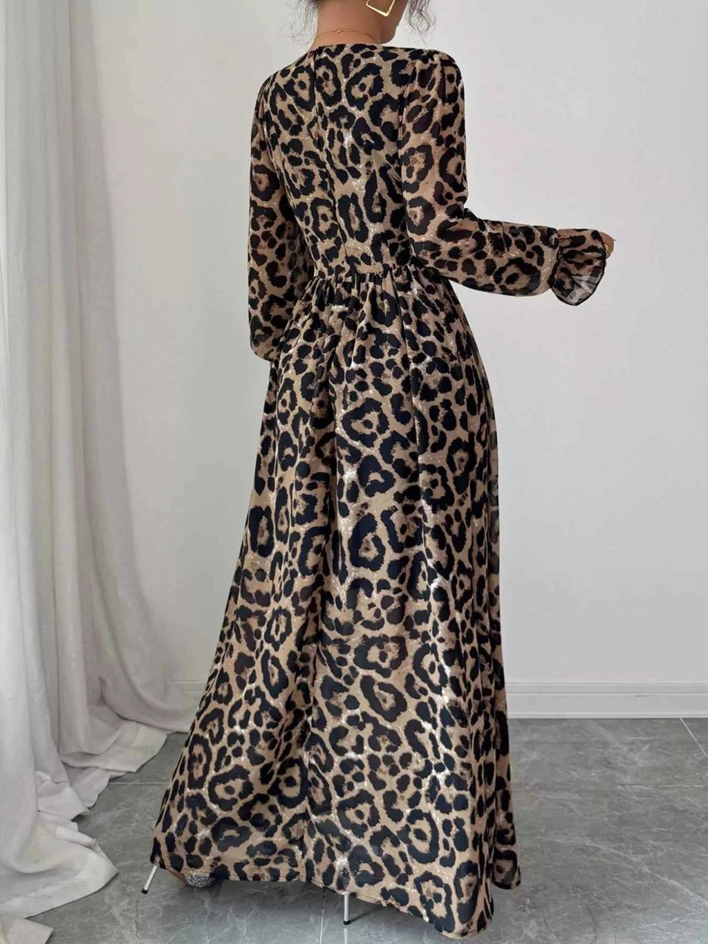 Leopard Sweetheart Neck Flounce Sleeve Maxi Dress 647d6558-8ca6-4eb7-887d-7c2d59527600-Max-Origin