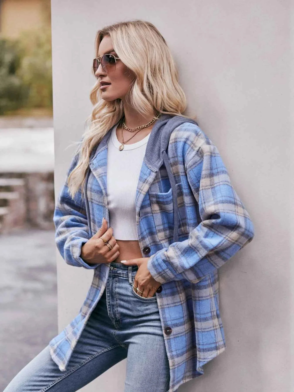 Oversized Plaid Button Up Shacket 64a68cb6-c3a5-496f-ab09-5c396ad3f22b-Max-Origin