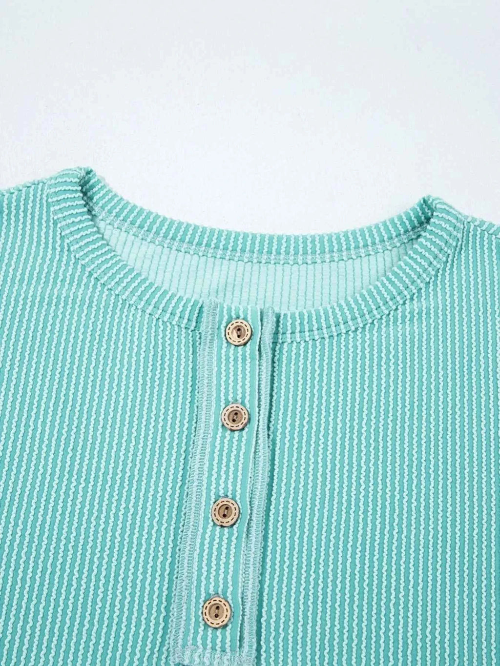 Color Block Ribbed Knit Henley Sweatshirt 65126575-098e-4b0f-91e4-998287ceec8c-Max-Origin