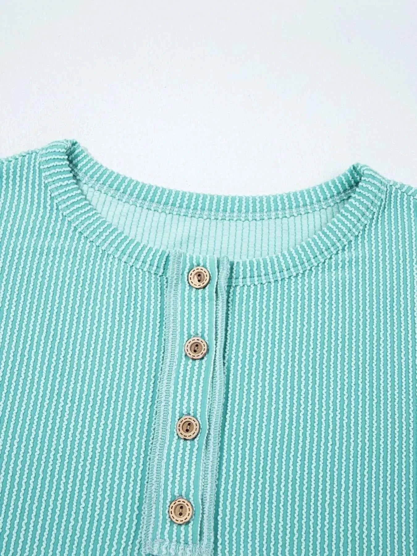 Color Block Ribbed Knit Henley Sweatshirt 65126575-098e-4b0f-91e4-998287ceec8c-Max-Origin