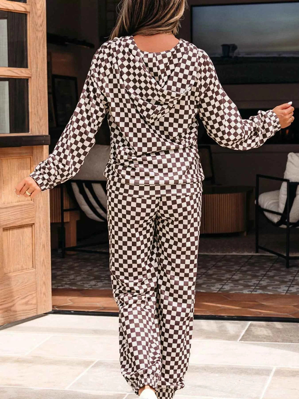 Checkered Drawstring Hoodie and Pants Set 651667c1-2498-4fdd-99b7-79ed84227320-Max-Origin