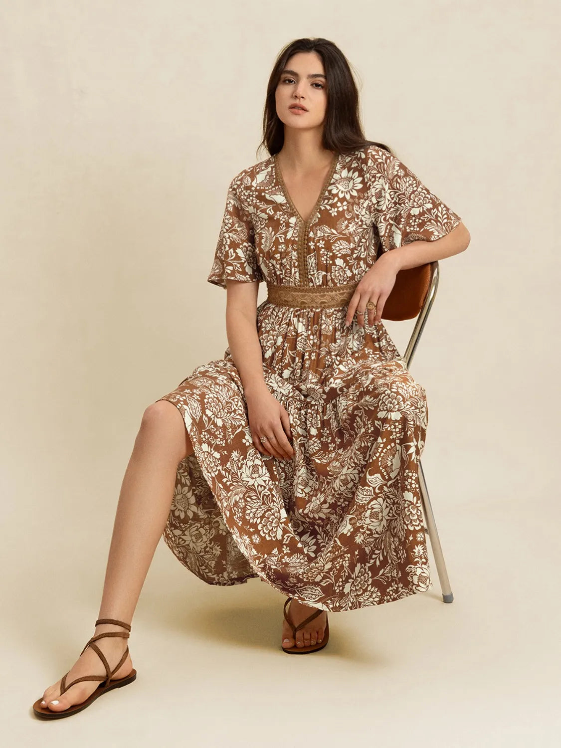 Lace Detail Printed Short Sleeve Midi Dress 65608482-aad6-469f-8a20-00747cc8d738-Max-Origin