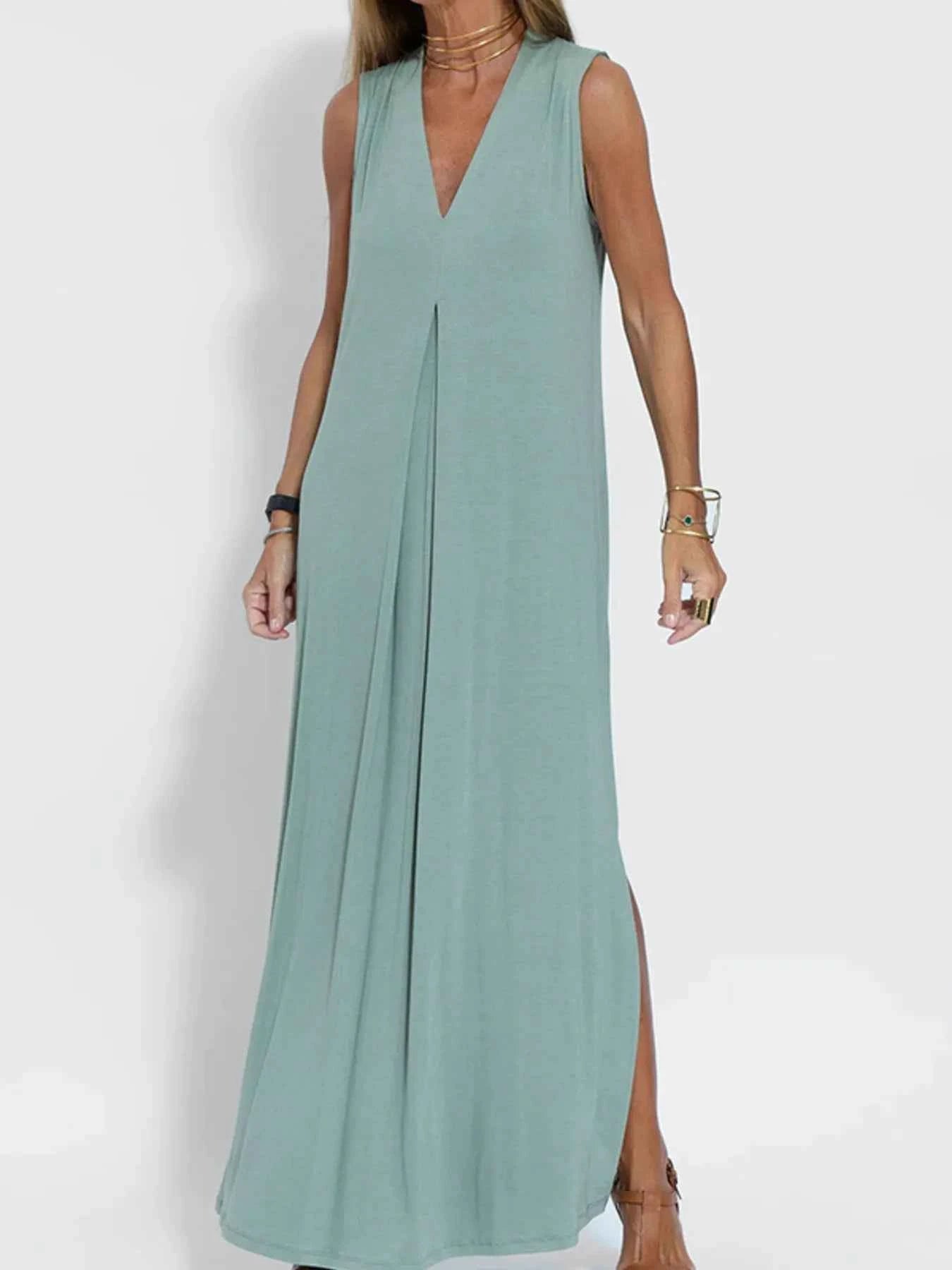 Full Size V-Neck Sleeveless Maxi Dress with Slit Plus Size 65614c43102c405db96c5723f05c5e3b-Max-Origin