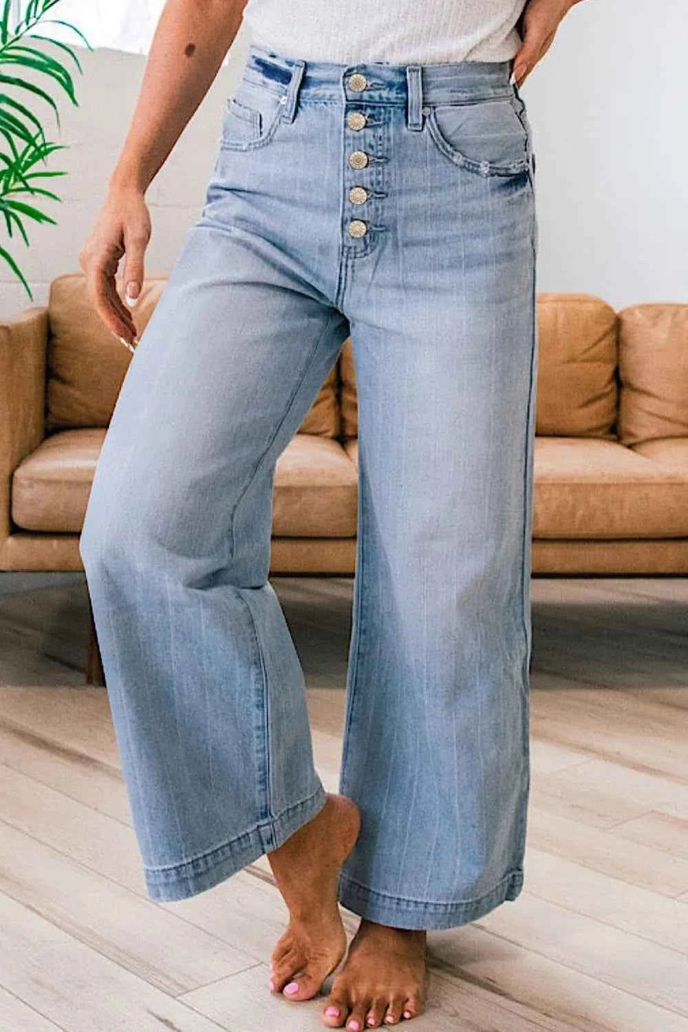 Wide Leg Button Fly Jeans 65904050-01d6-45c7-8dae-a178e385f861-Max-Origin