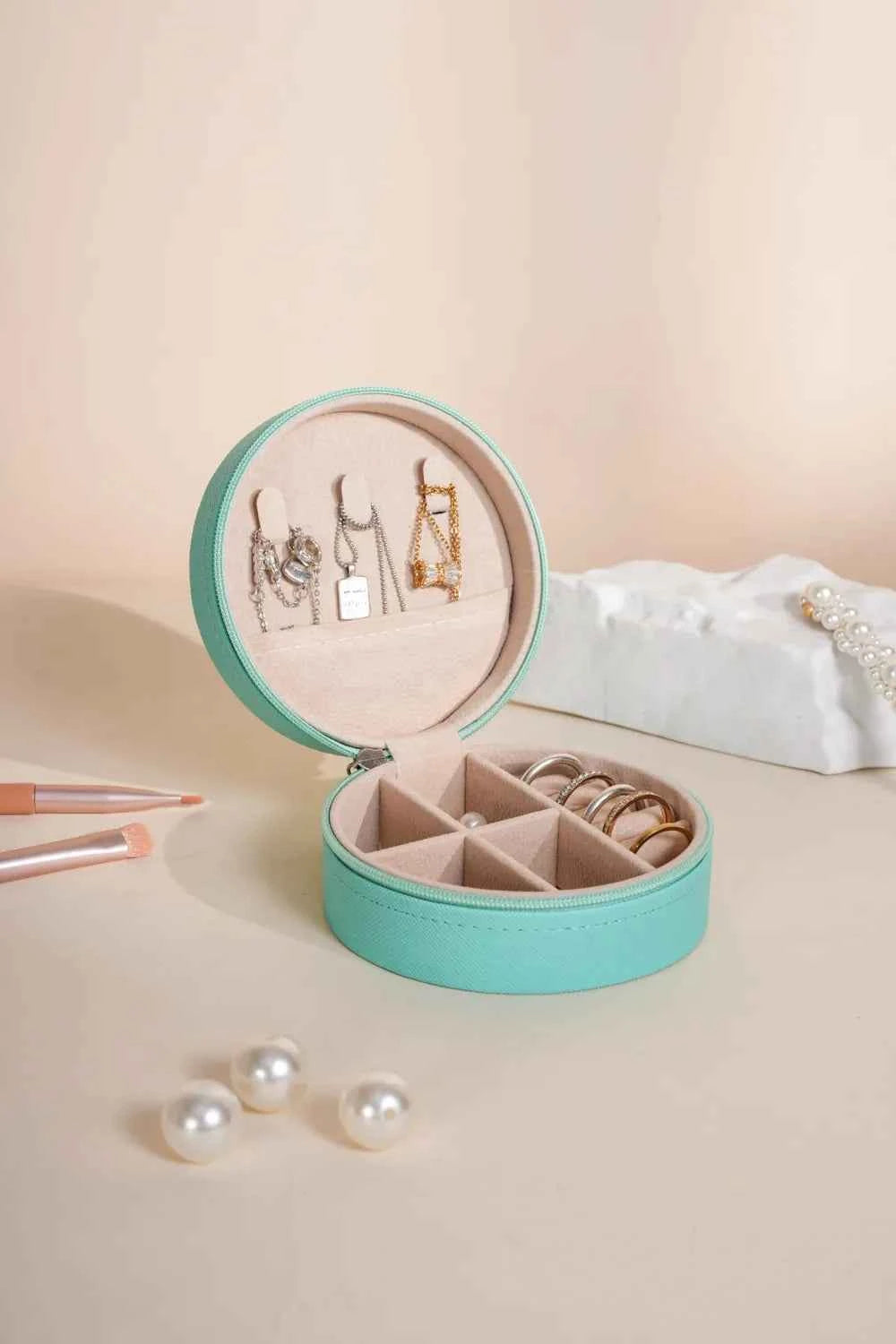 PU Leather Jewelry Storage Box 65ceec82-a063-4600-802f-310b46a3225a-Max