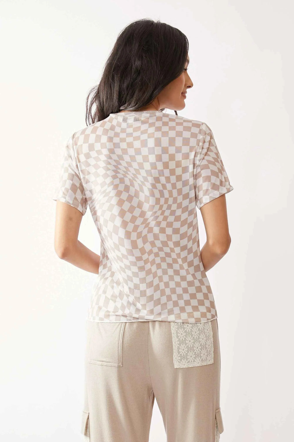Davi & Dani Checker Board Printed Mesh Short Sleeve Top 65de29c605a44b98908ee38d3b537cc8-Max-Origin