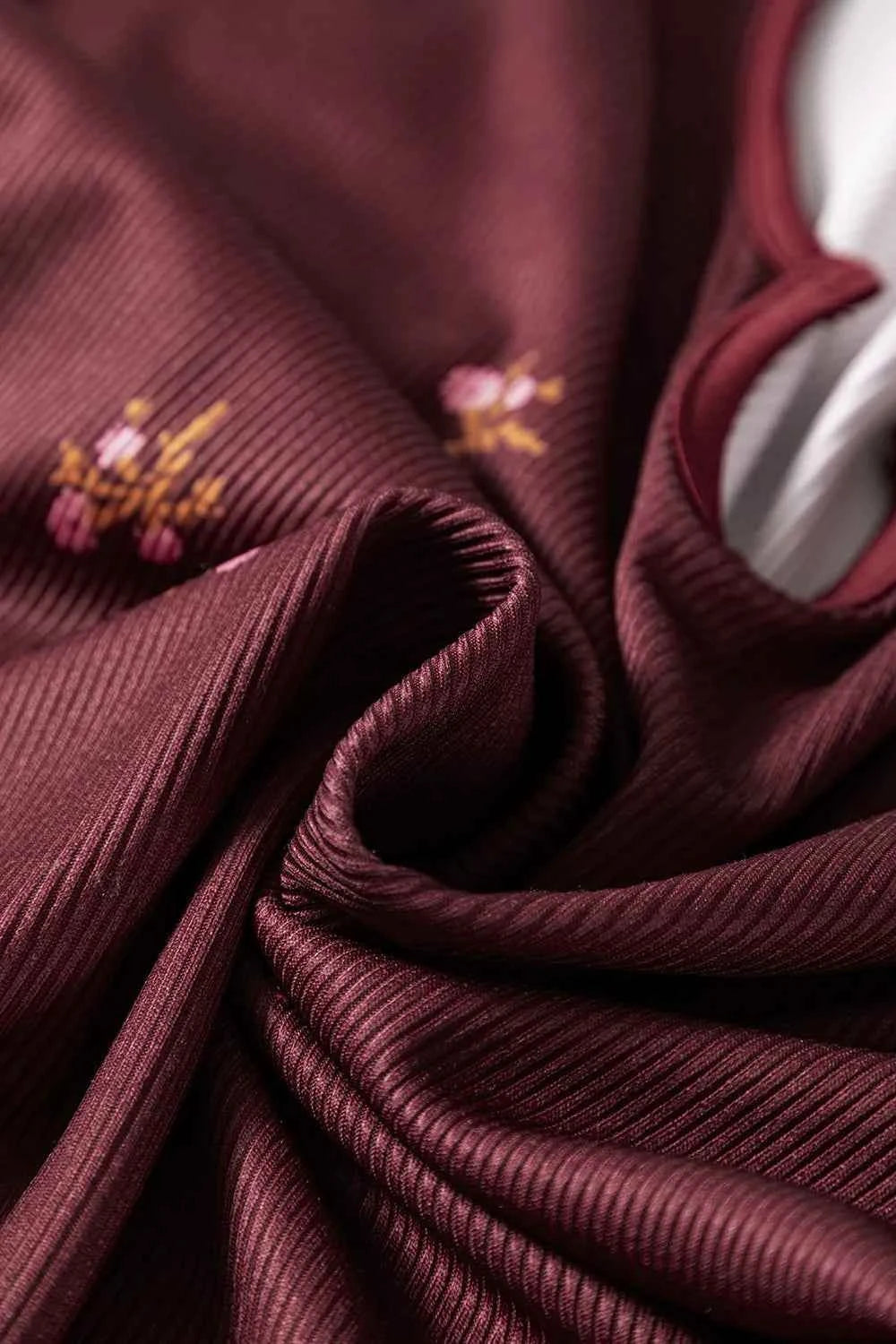 Floral Long Sleeve T-Shirt 65efb58d-0370-4a31-8045-cff90cf3a37a-Max-Origin